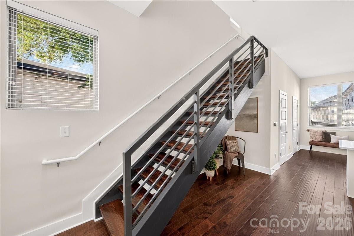 Townhouse at 2010 Hawkins Street, Charlotte, photo 21 of 48