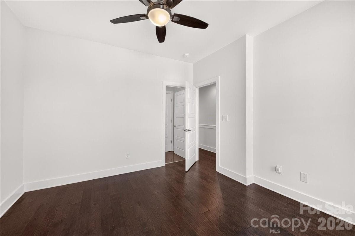 Townhouse at 2010 Hawkins Street, Charlotte, photo 38 of 48