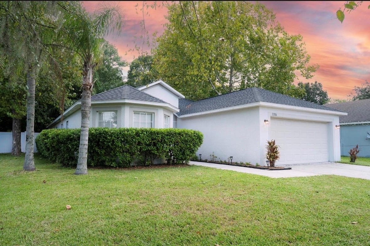 Single Family Residence at 7286 CEDARCREST BLVD, LAKELAND, photo 2 of 46