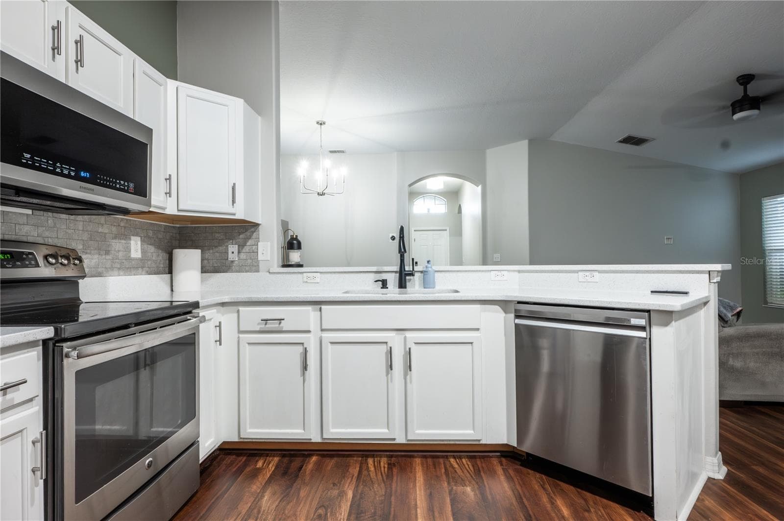 Kitchen - 7286 CEDARCREST BLVD, LAKELAND