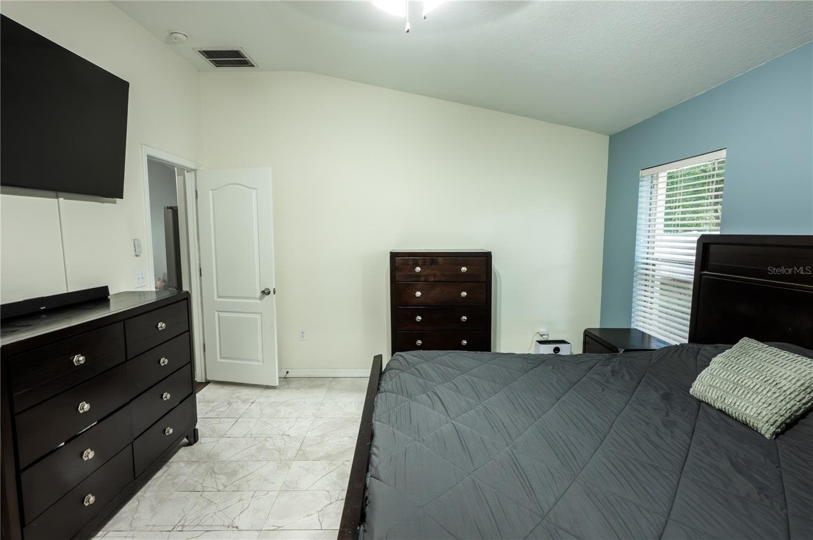 Master Suite - 7286 CEDARCREST BLVD, LAKELAND