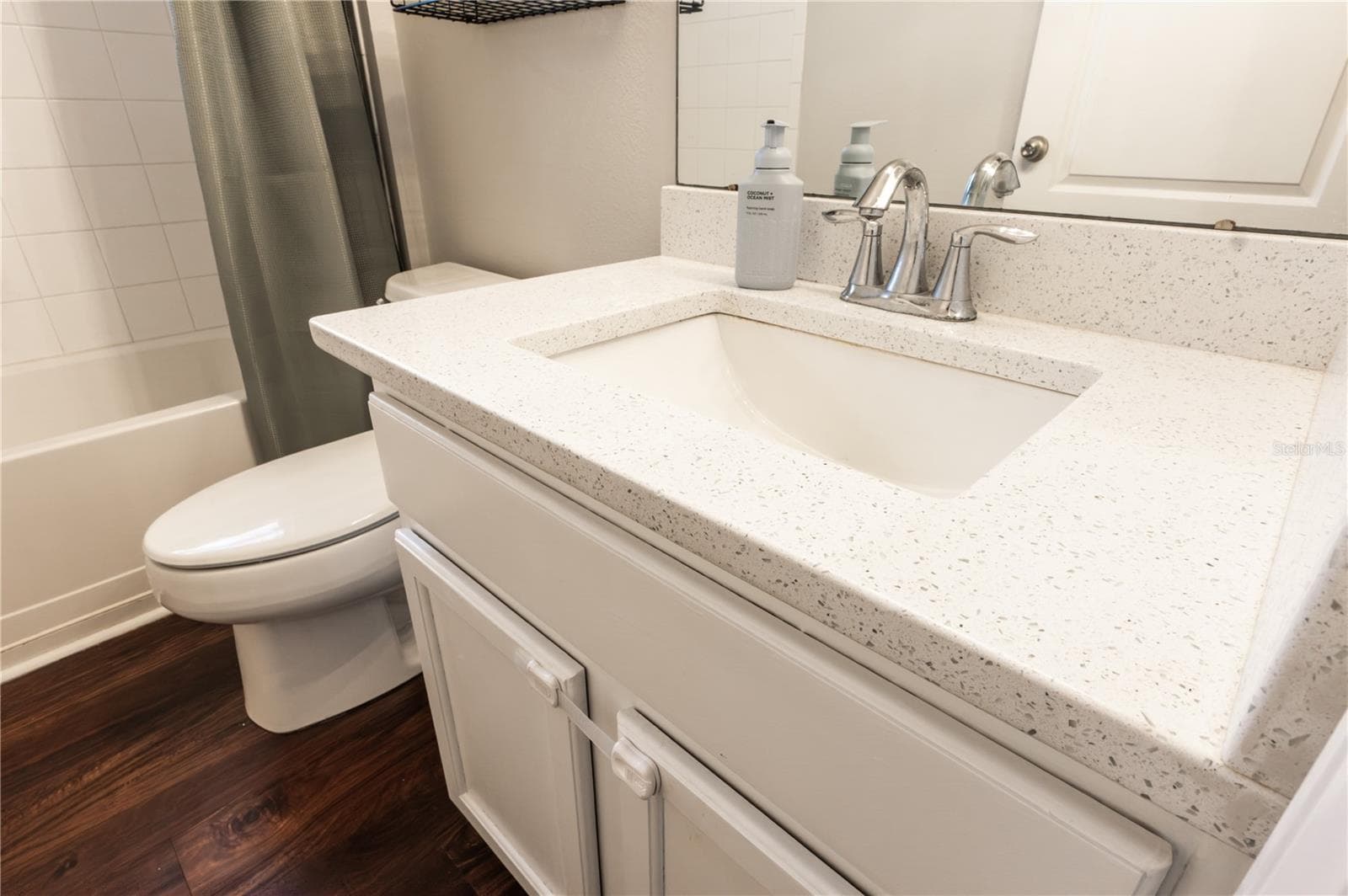 Bath 2 - 7286 CEDARCREST BLVD, LAKELAND