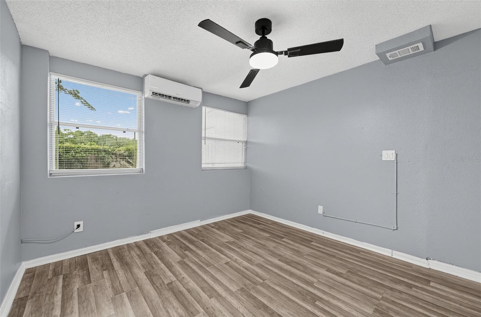 Single Family Residence at 4169 GAITHER ST, ORLANDO, photo 12 of 27
