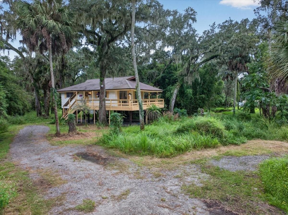 Single Family Residence at 4417 RIVER DR, VALRICO, photo 41 of 60