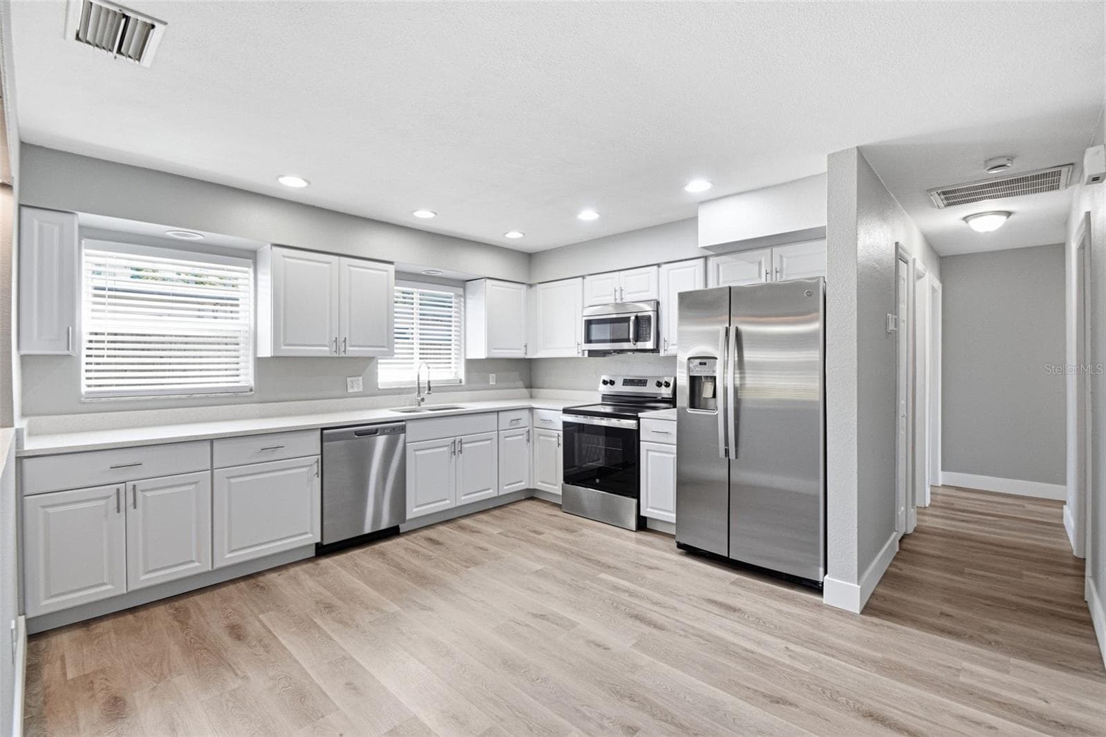 Single Family Residence at 310 93RD AVE N, ST PETERSBURG, photo 15 of 50