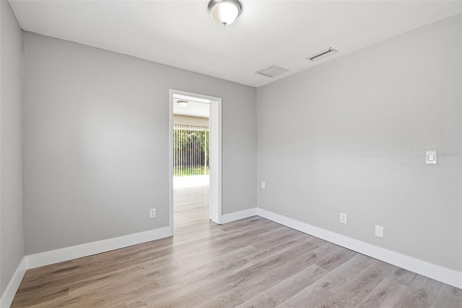 Single Family Residence at 310 93RD AVE N, ST PETERSBURG, photo 21 of 50
