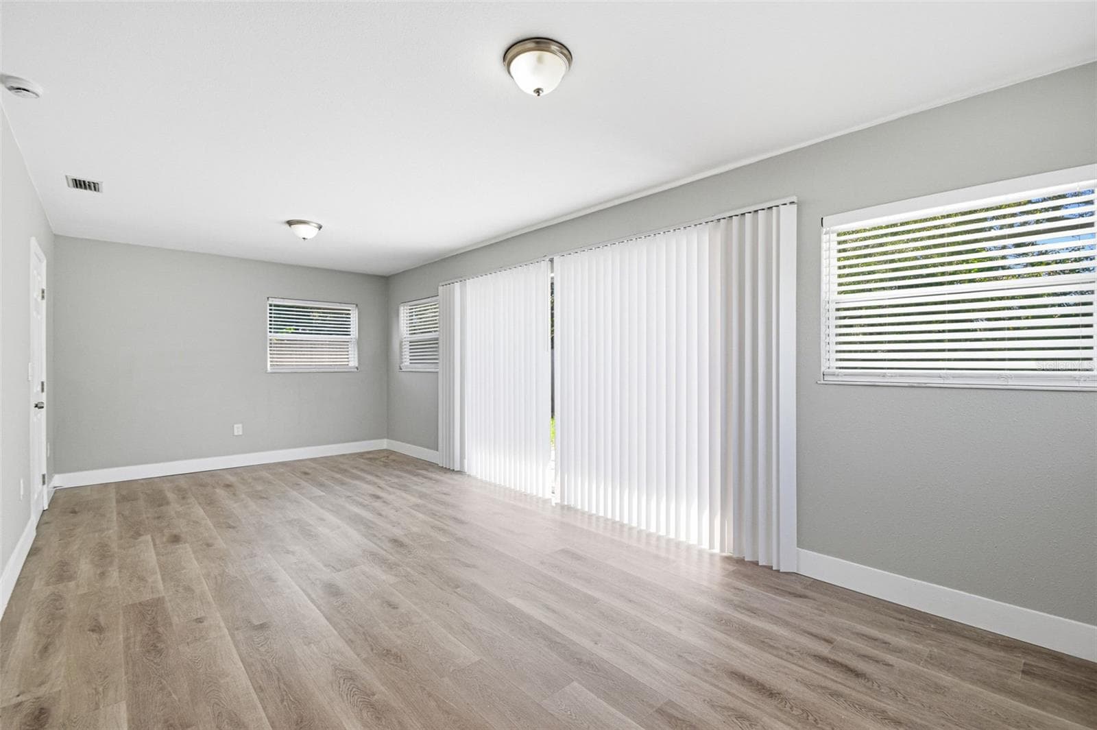 Single Family Residence at 310 93RD AVE N, ST PETERSBURG, photo 26 of 50