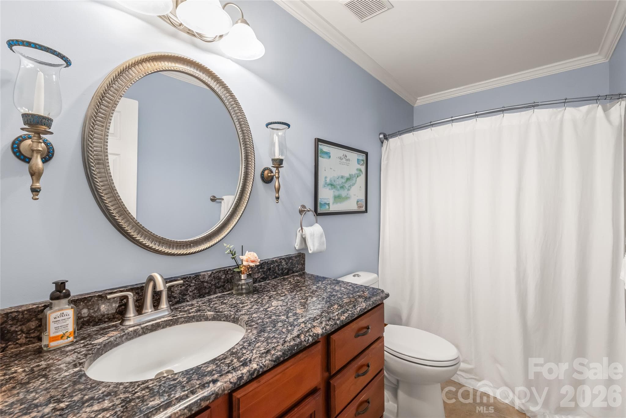 Full bath on second floor - 13934 Kings Carriage Lane, Charlotte