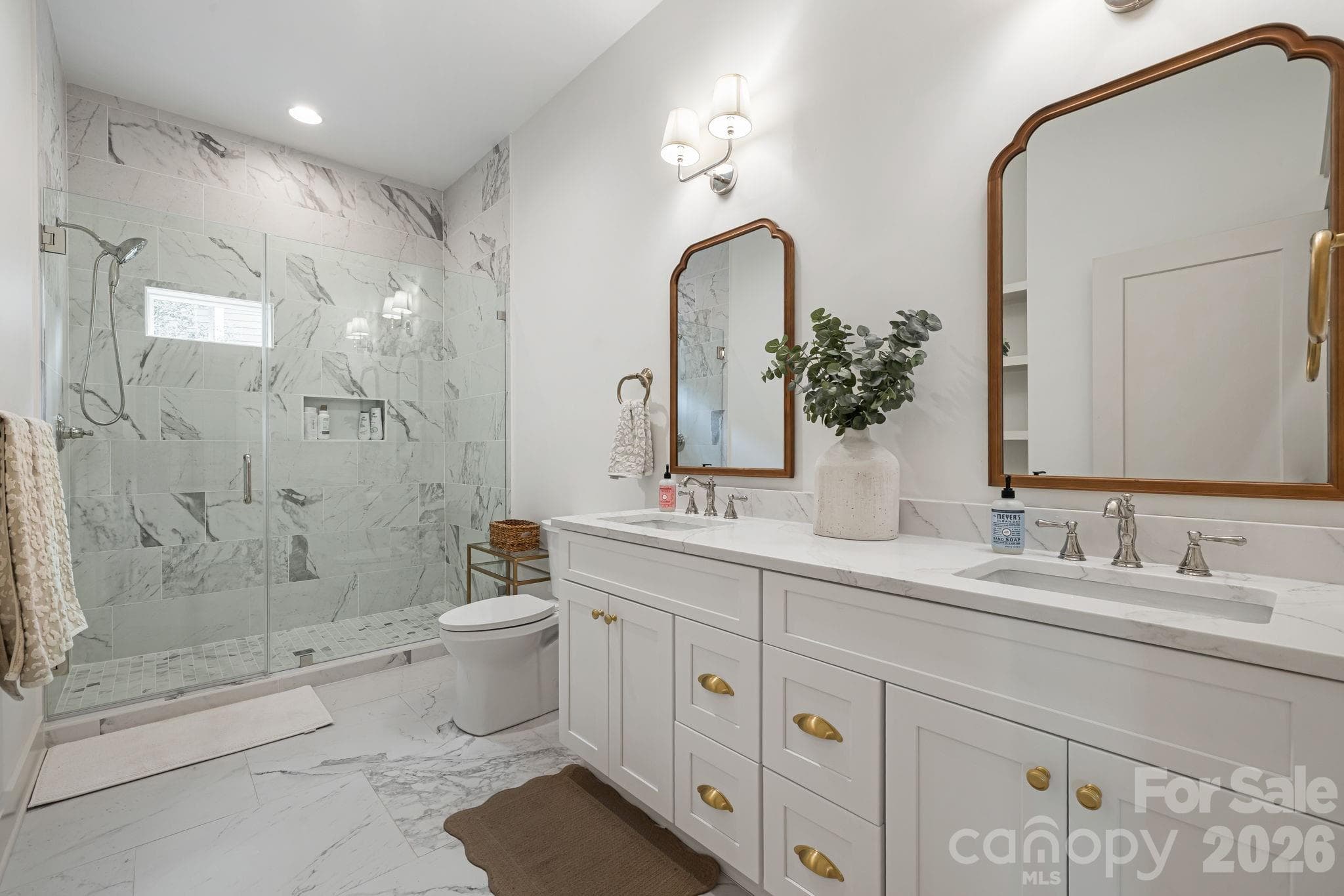 Full Bath in Finished Basement. - 14 Sugarland Ridge Trail, Fairview