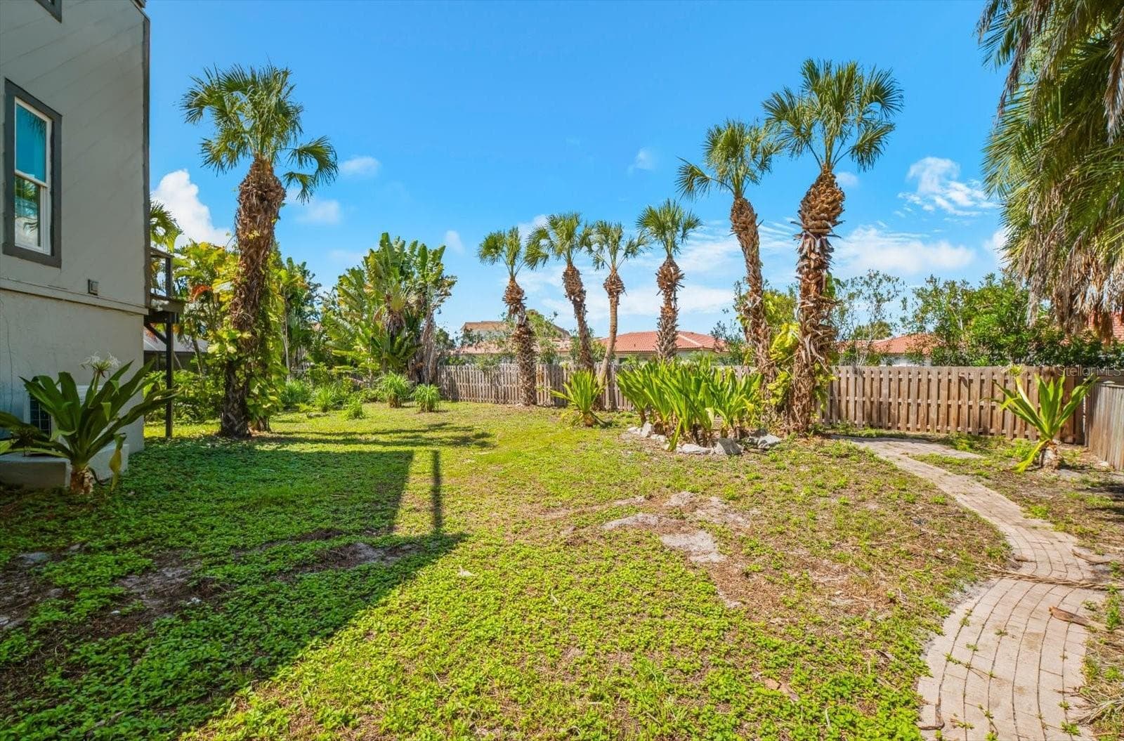 Single Family Residence at 1209 SEA PLUME WAY, SARASOTA, photo 7 of 102