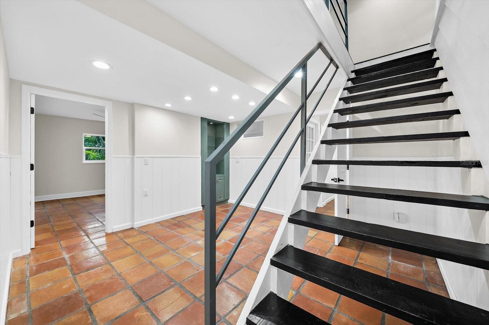 Single Family Residence at 1209 SEA PLUME WAY, SARASOTA, photo 22 of 102