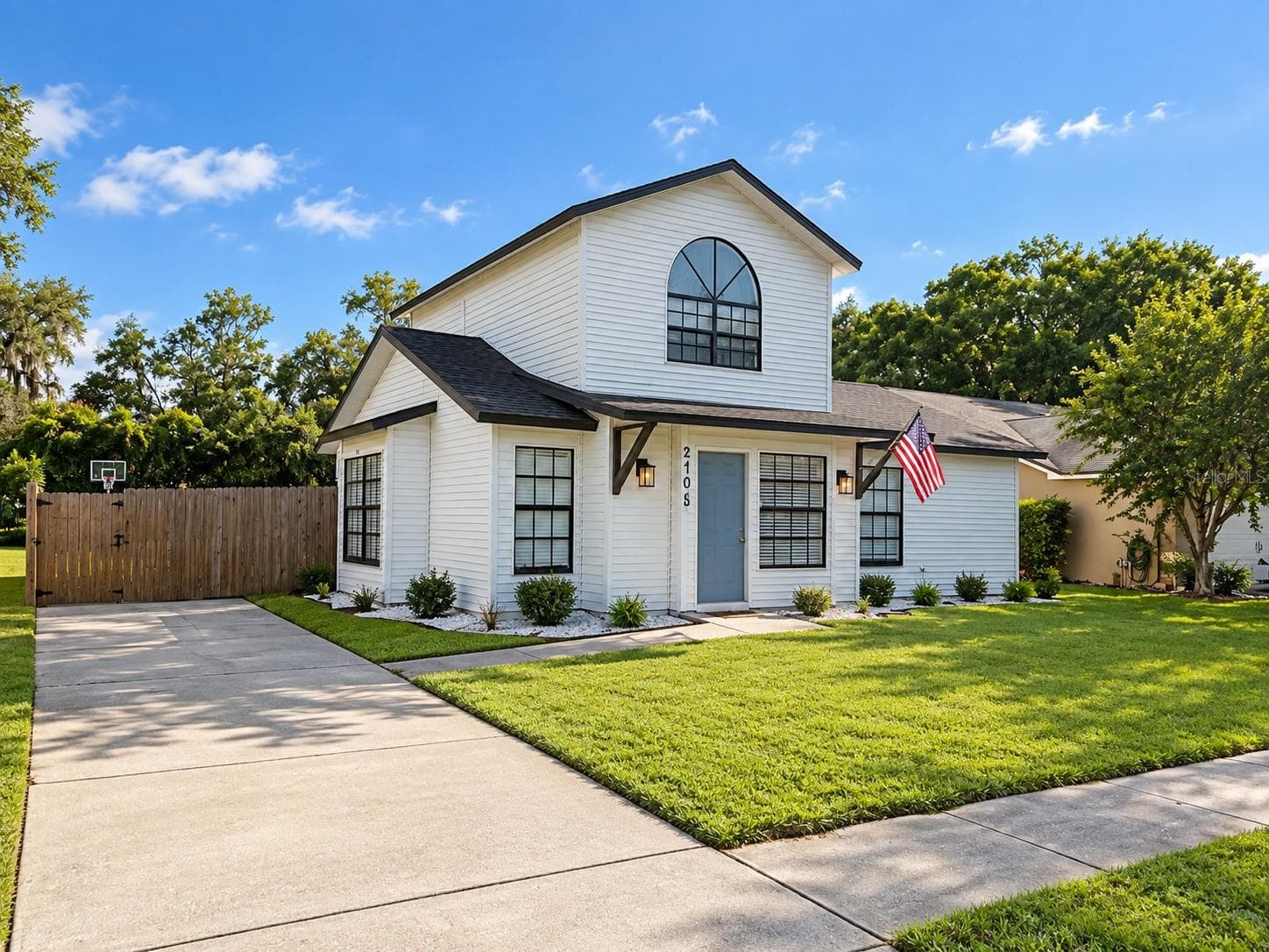 Single Family Residence at 2705 WILDER PARK DR, PLANT CITY, photo 2 of 20