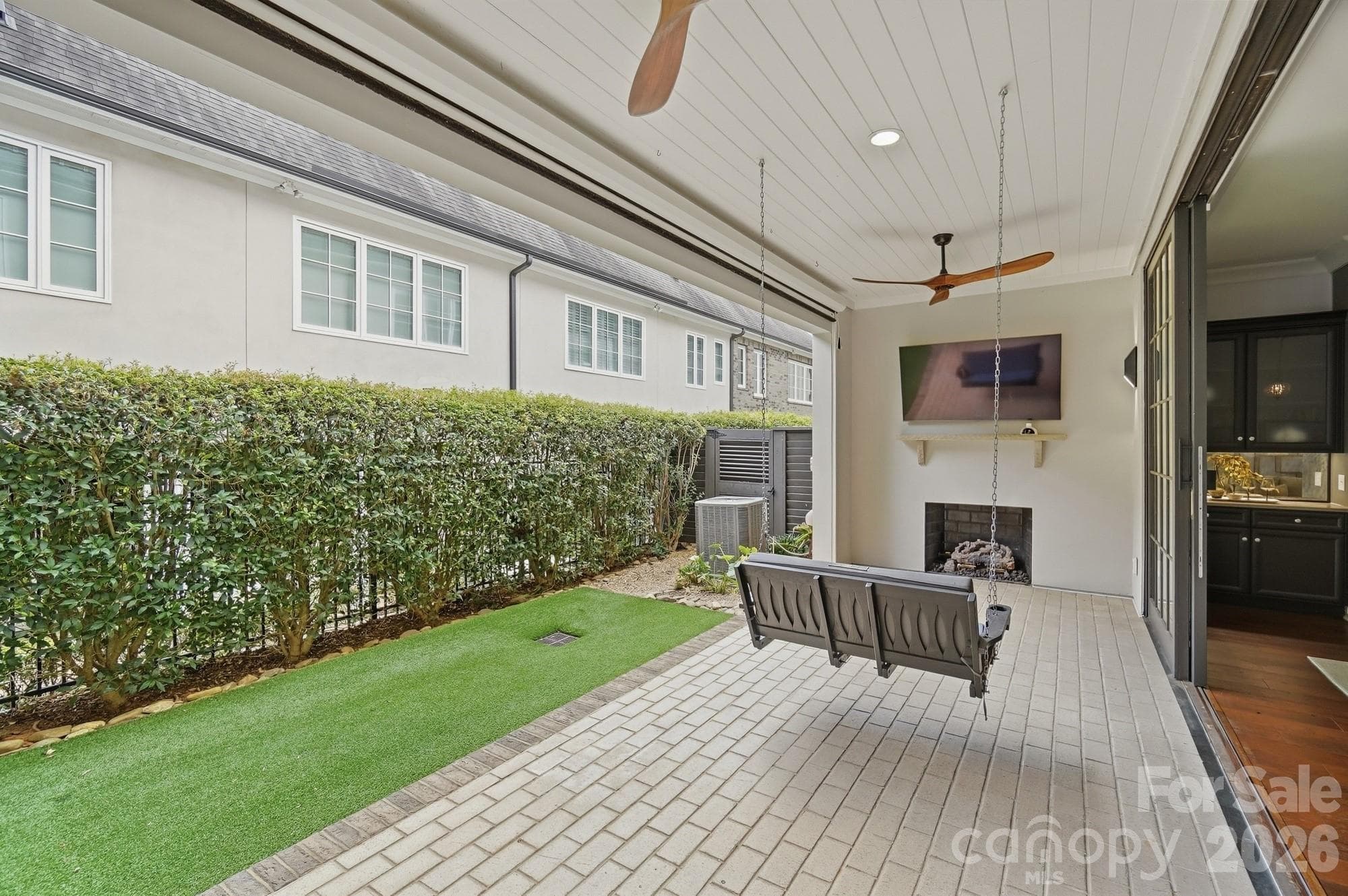 Townhouse at Charlotte, photo 93 of 101