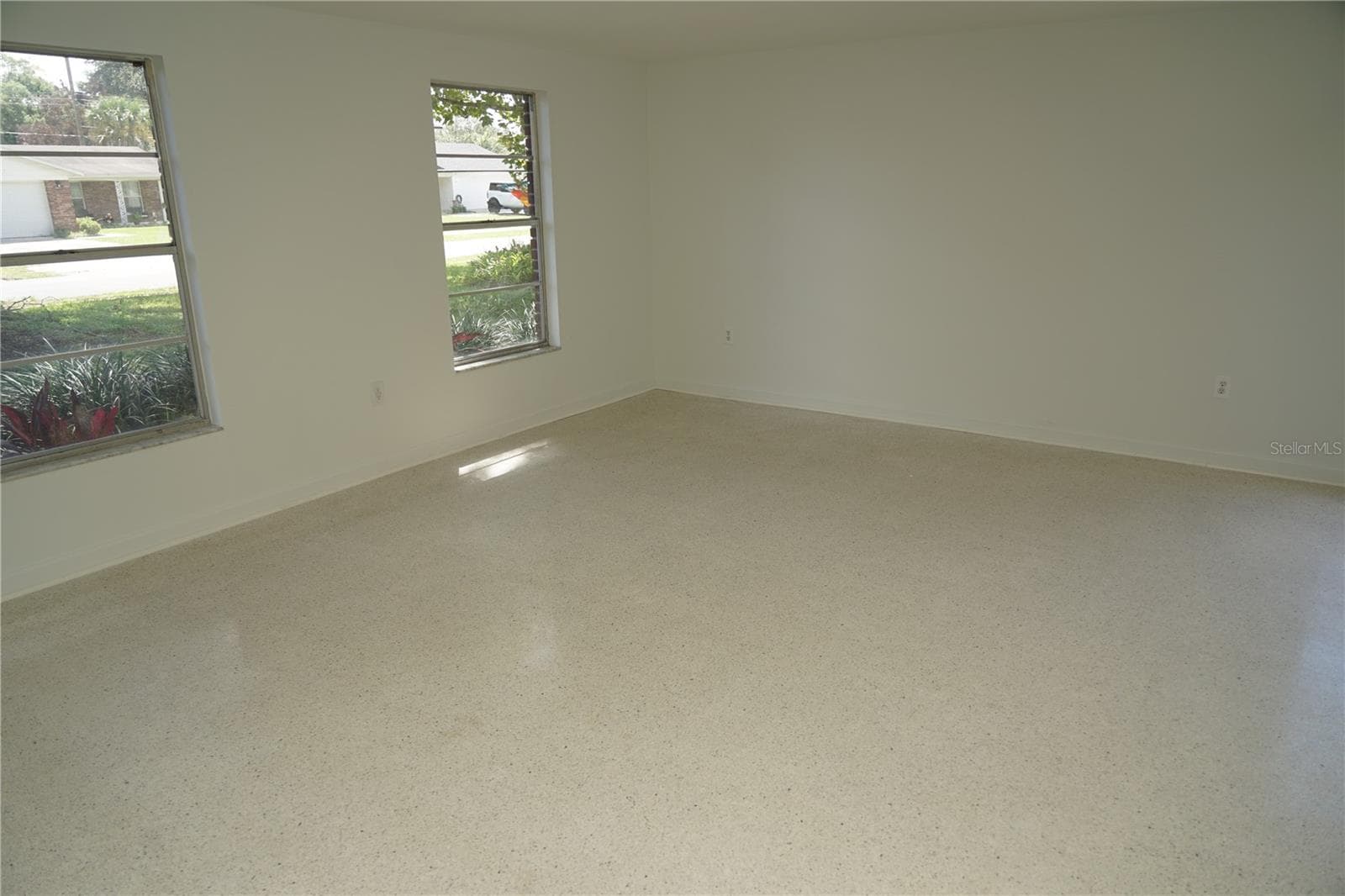 Single Family Residence at 1815 LOWRY AVE, LAKELAND, photo 10 of 57