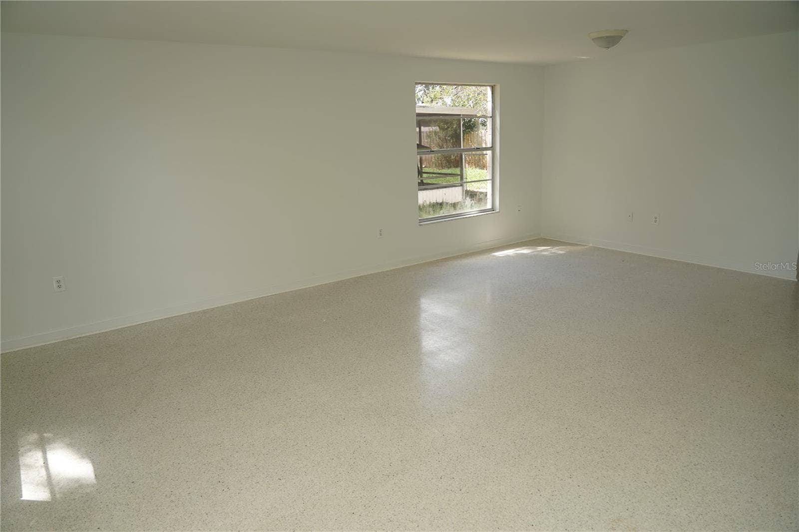 Single Family Residence at 1815 LOWRY AVE, LAKELAND, photo 11 of 57