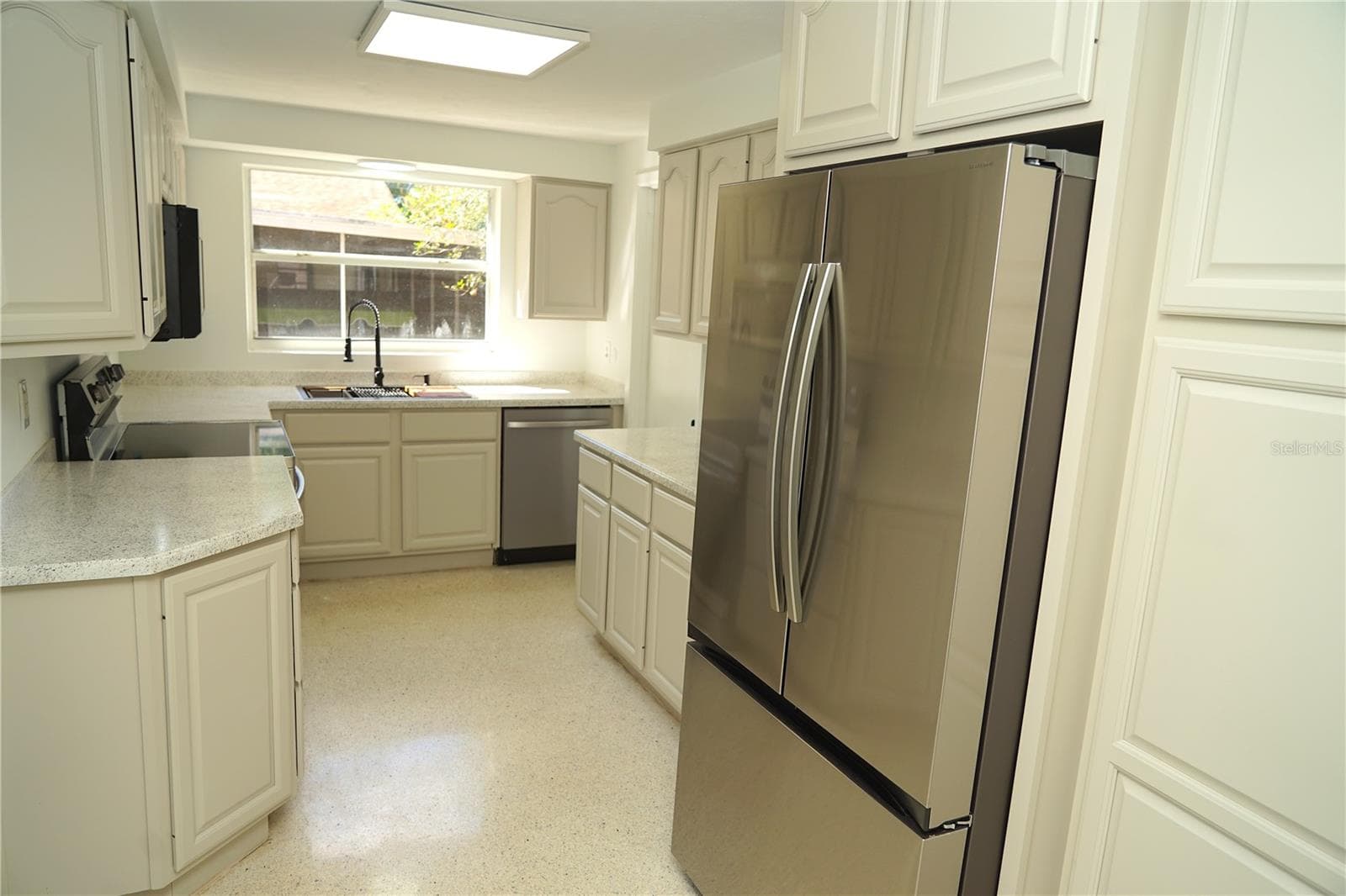 Single Family Residence at 1815 LOWRY AVE, LAKELAND, photo 18 of 57