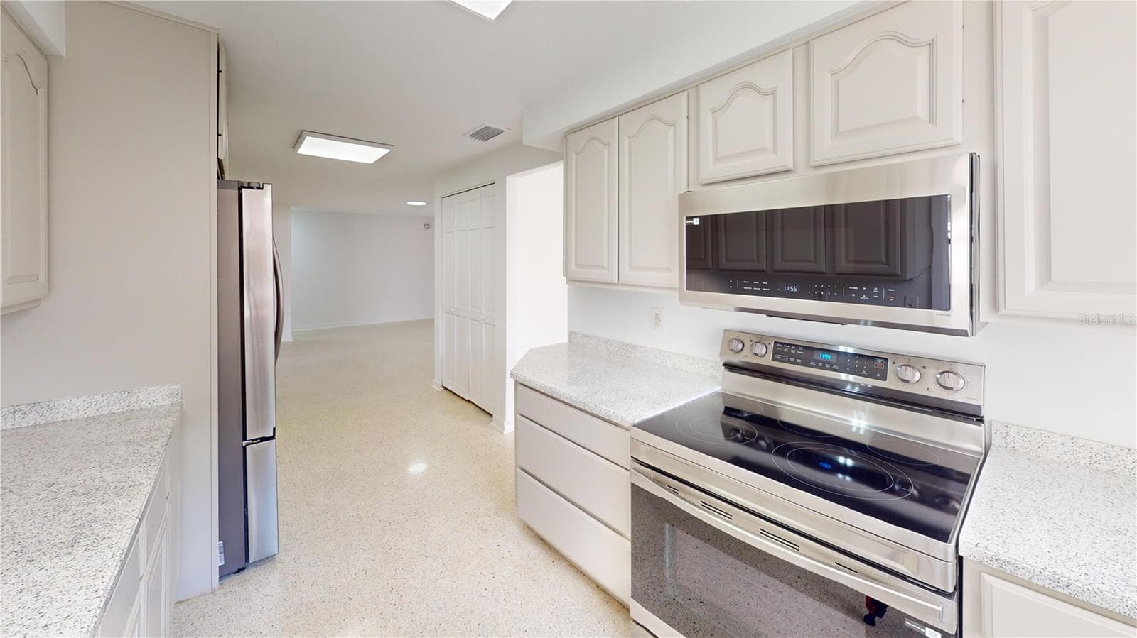 Single Family Residence at 1815 LOWRY AVE, LAKELAND, photo 23 of 57