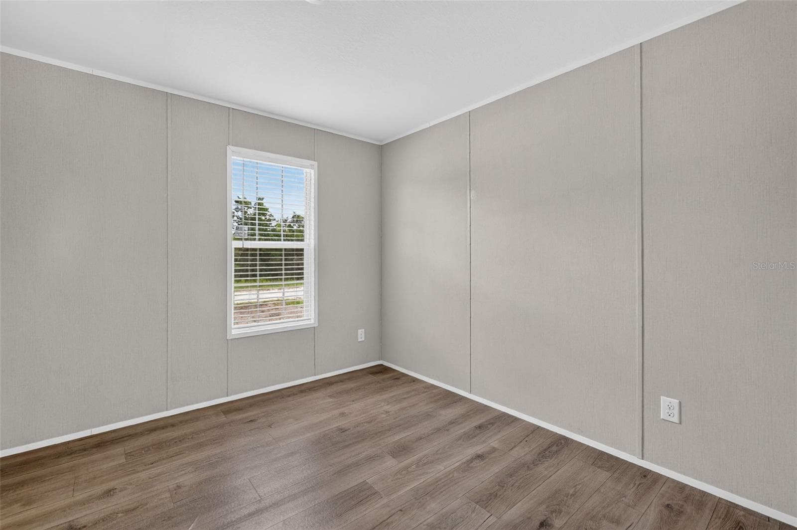 Manufactured Home at 16636 SW 57TH ST, OCALA, photo 18 of 24