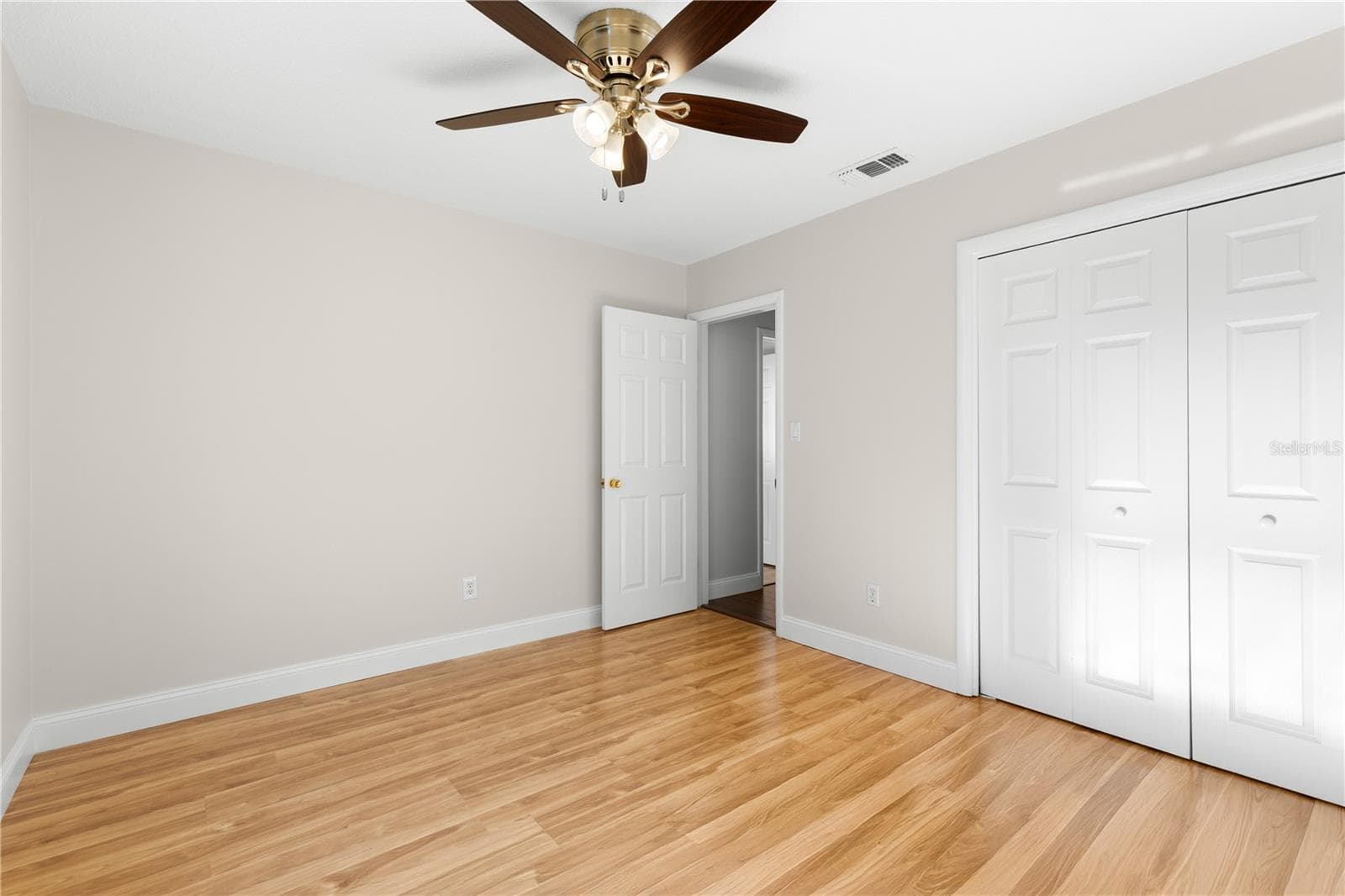 Single Family Residence at 2254 MORNINGSIDE DR, CLEARWATER, photo 37 of 49