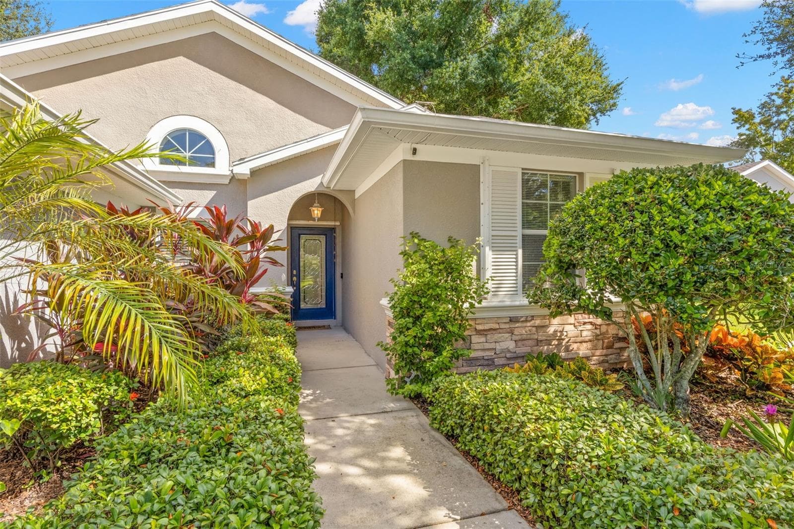 Single Family Residence at 1527 RIVER CT, TARPON SPRINGS, photo 4 of 43