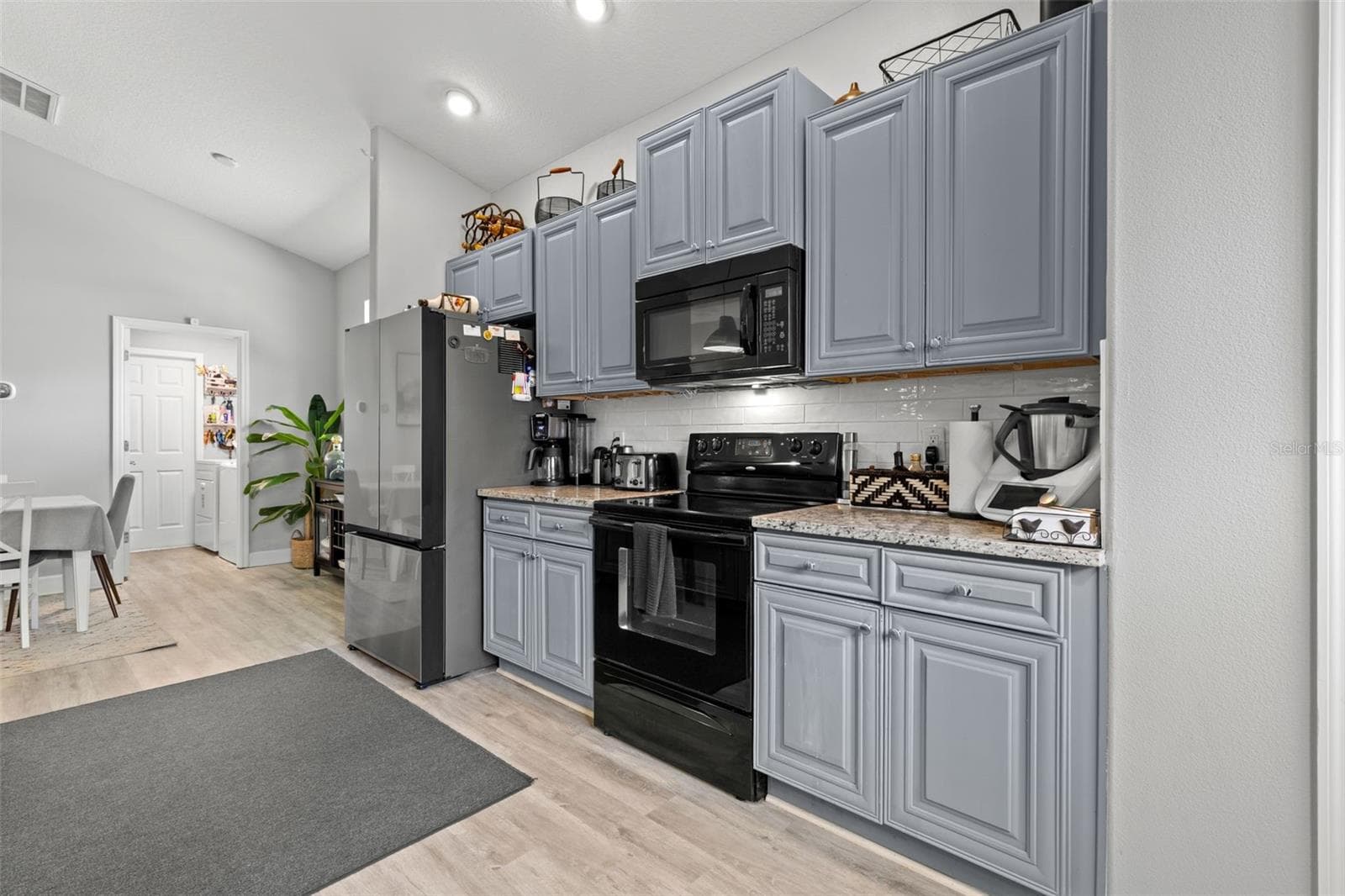 Single Family Residence at 1527 RIVER CT, TARPON SPRINGS, photo 15 of 43