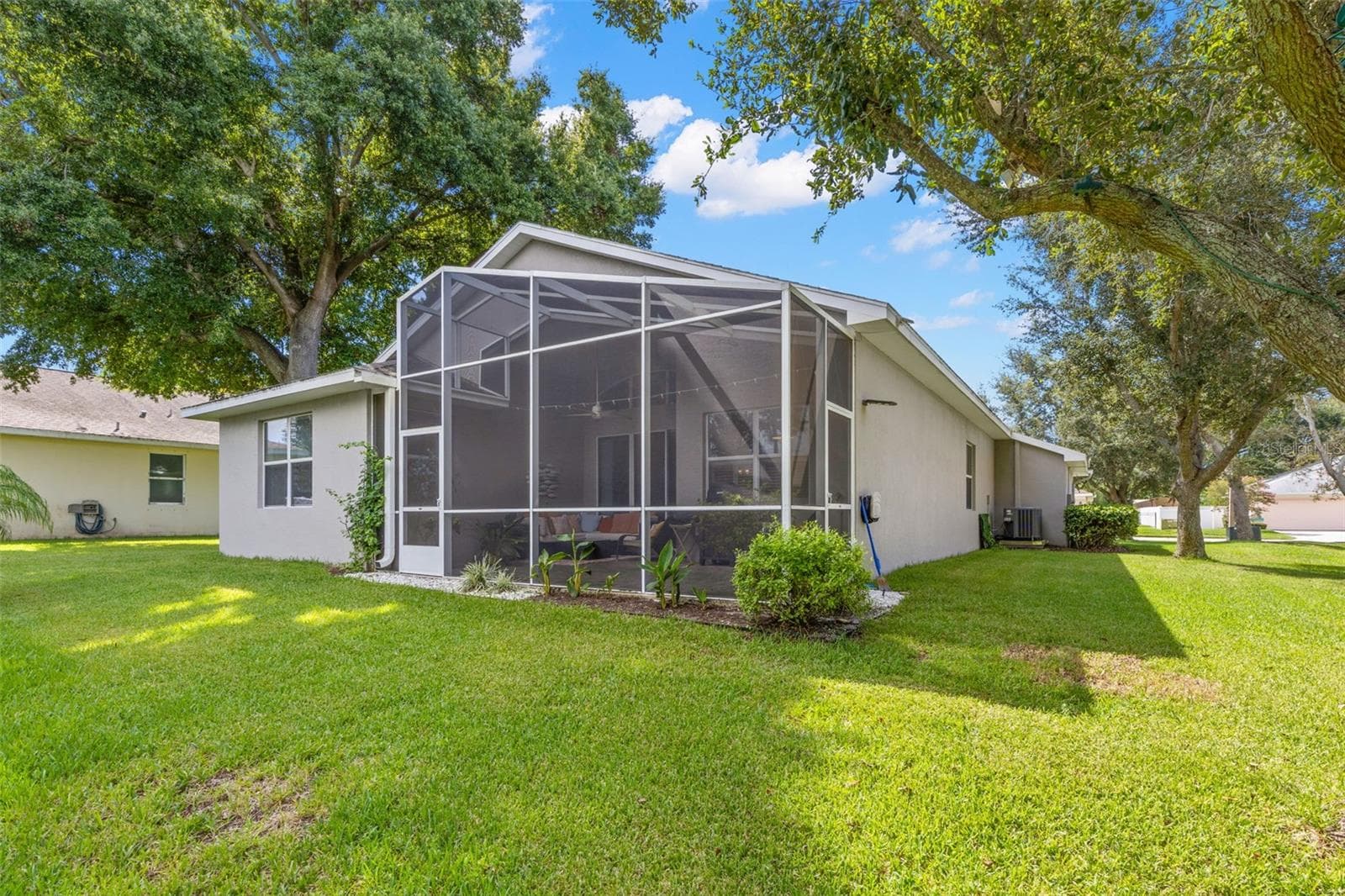 Single Family Residence at 1527 RIVER CT, TARPON SPRINGS, photo 21 of 43