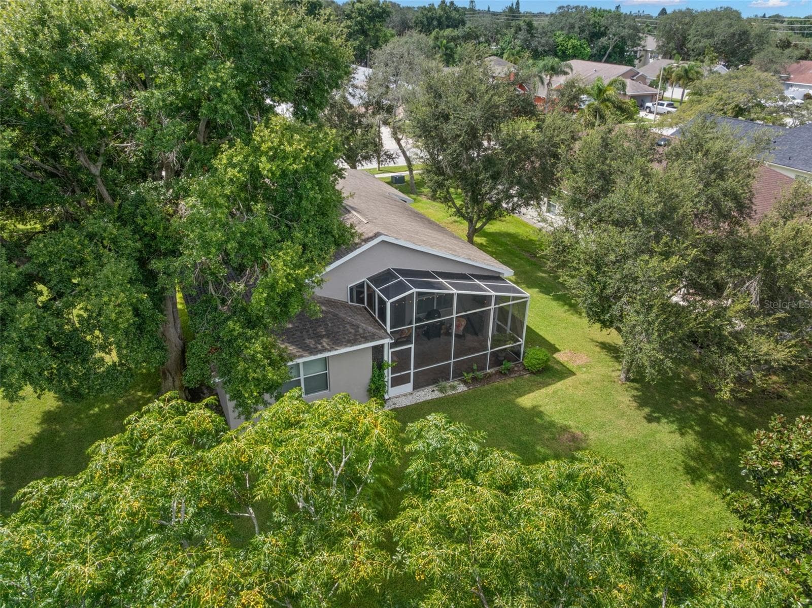 Single Family Residence at 1527 RIVER CT, TARPON SPRINGS, photo 36 of 43