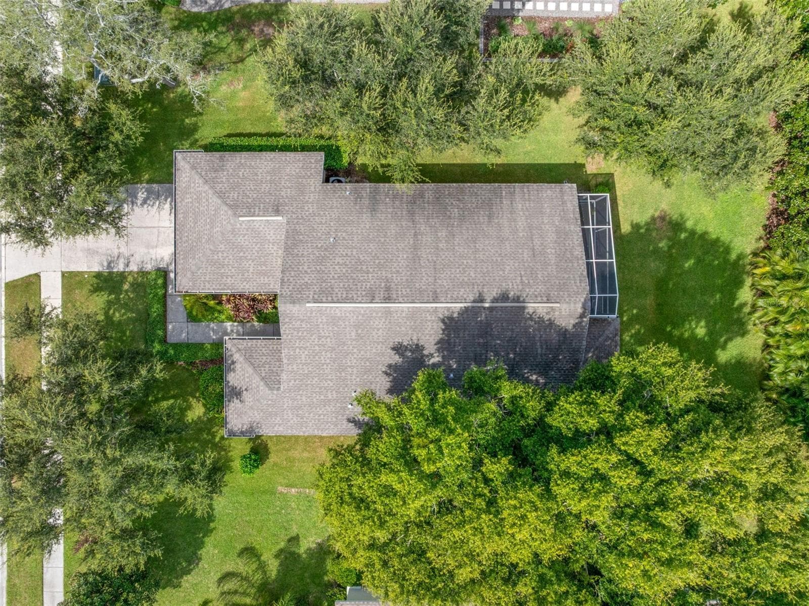 Single Family Residence at 1527 RIVER CT, TARPON SPRINGS, photo 37 of 43