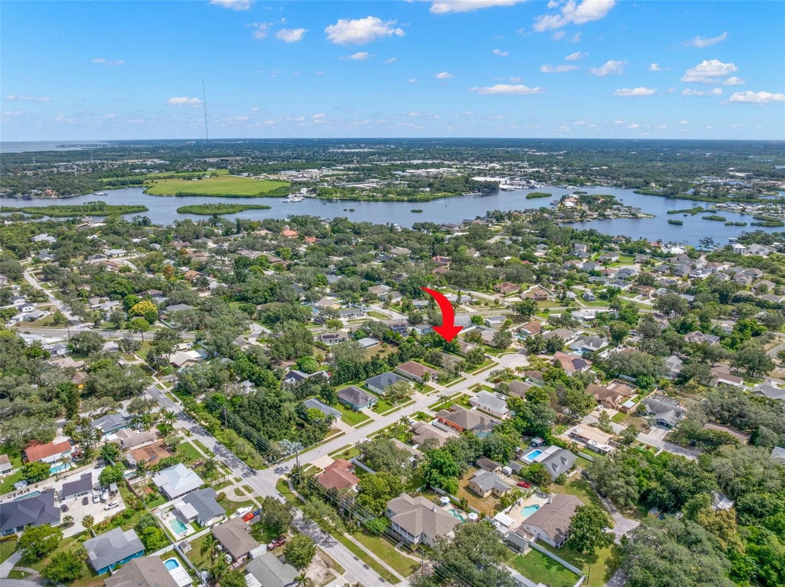 Single Family Residence at 1527 RIVER CT, TARPON SPRINGS, photo 39 of 43