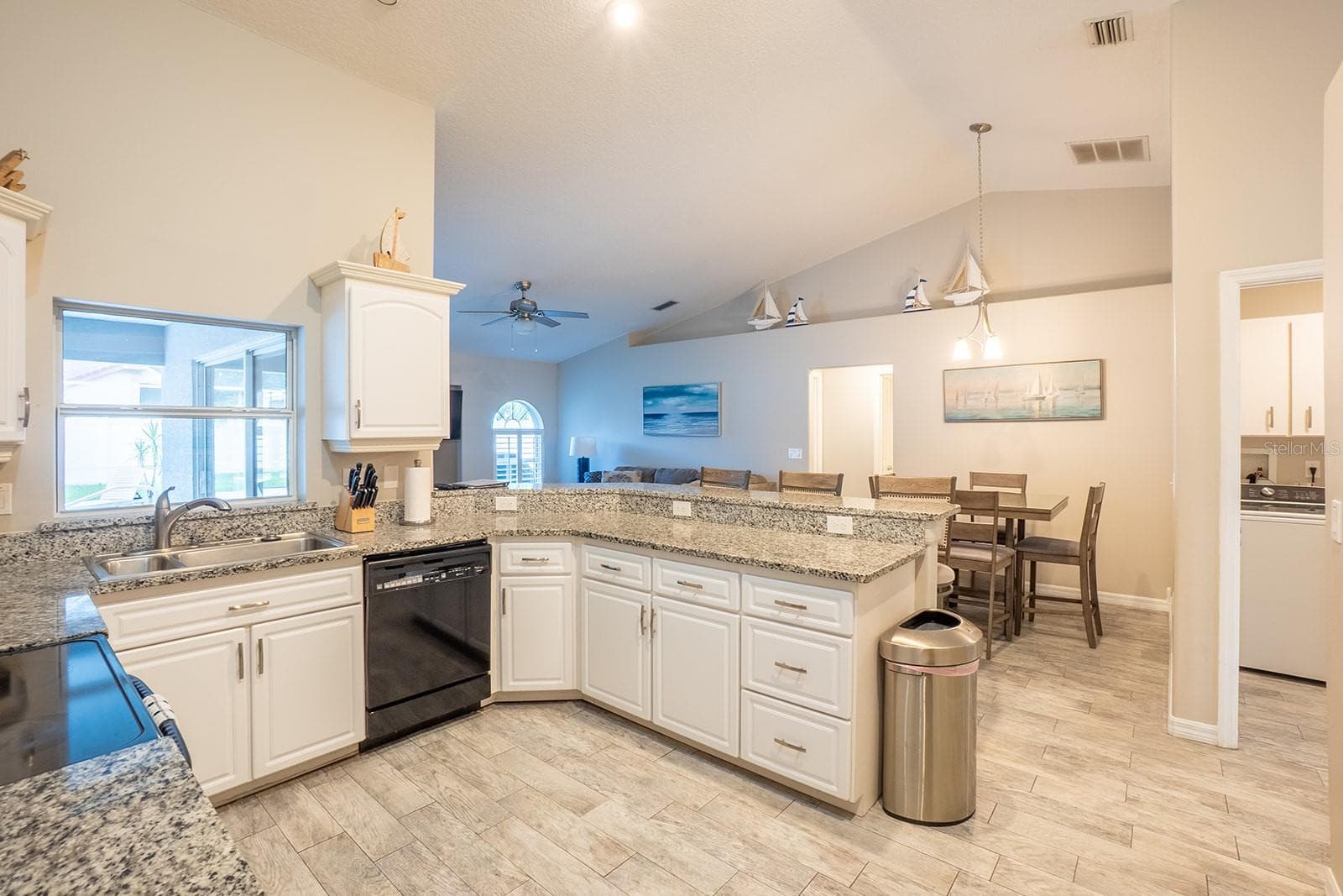 Single Family Residence at 86 COVINGTON LN, PALM COAST, photo 16 of 49