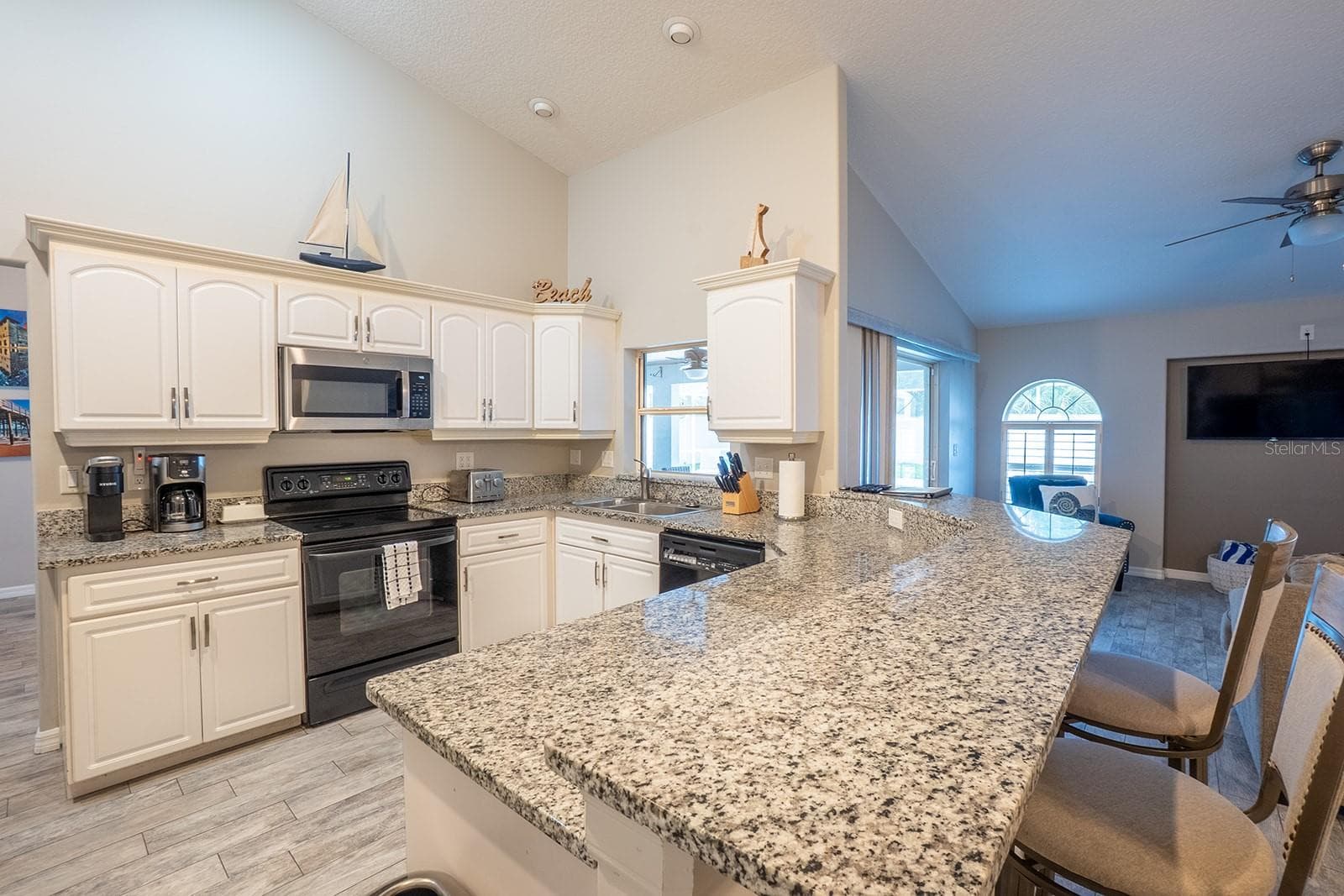 Single Family Residence at 86 COVINGTON LN, PALM COAST, photo 19 of 49