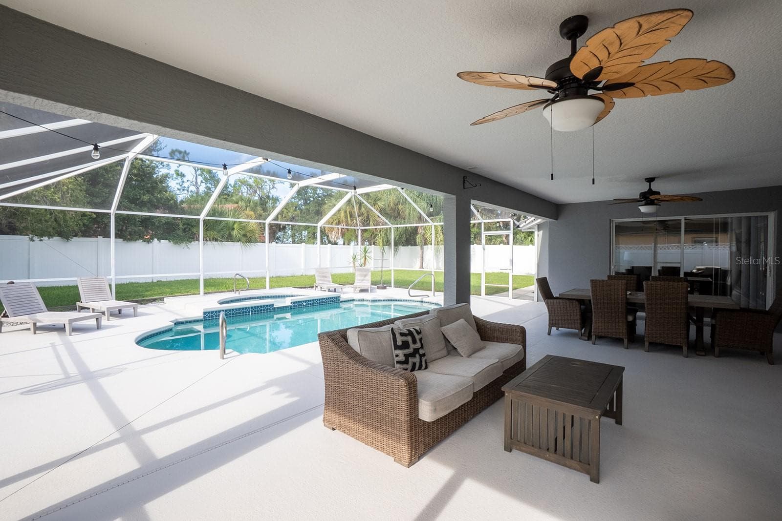 Single Family Residence at 86 COVINGTON LN, PALM COAST, photo 35 of 49