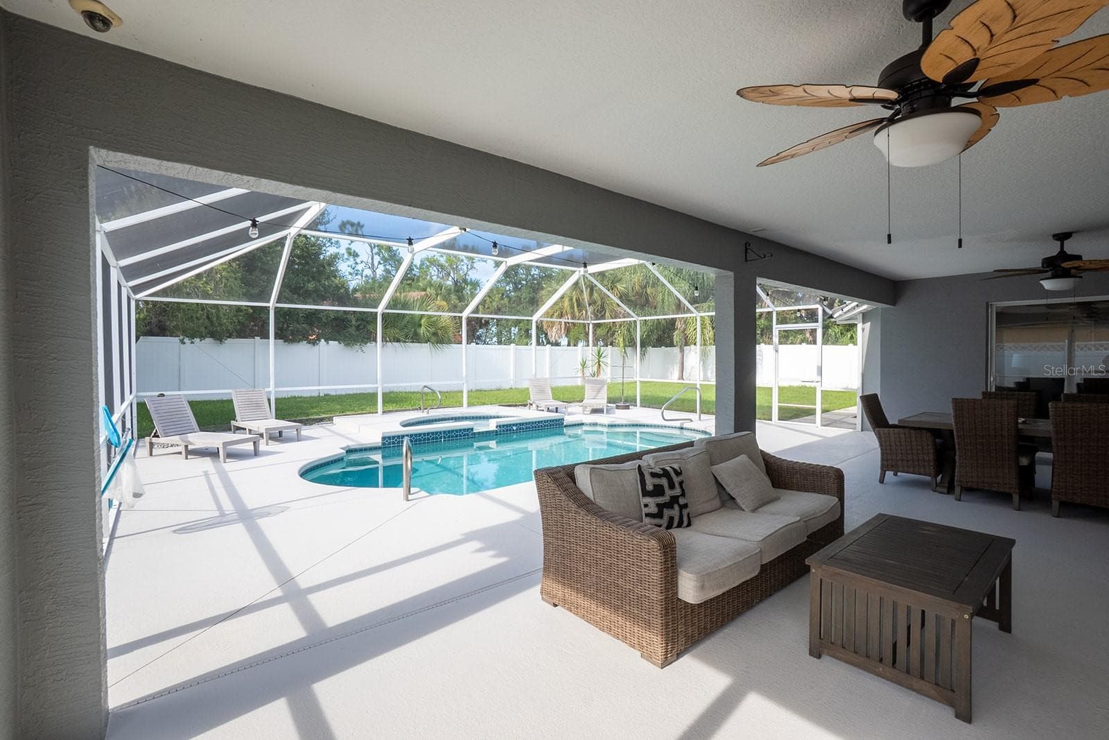 Single Family Residence at 86 COVINGTON LN, PALM COAST, photo 36 of 49