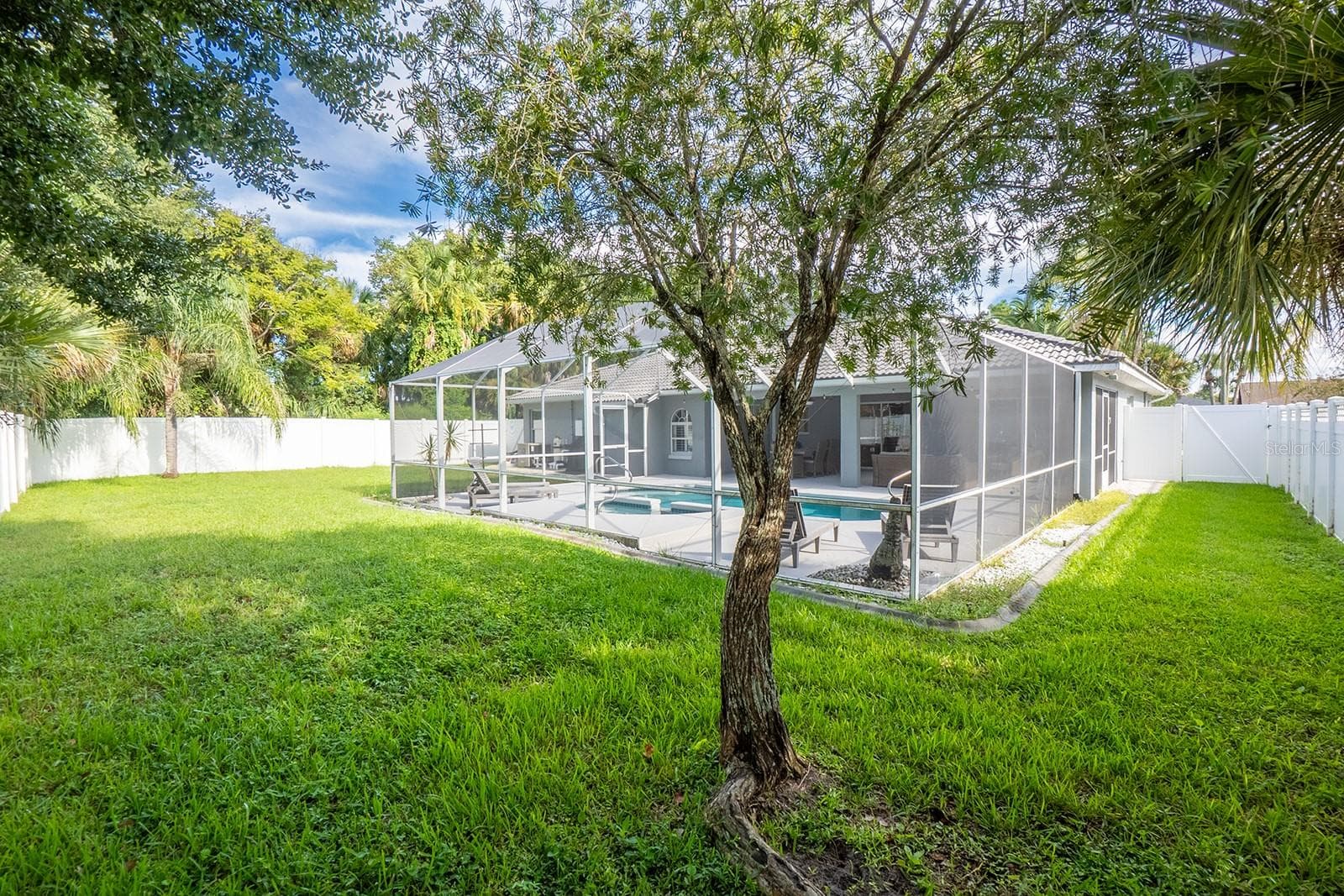 Single Family Residence at 86 COVINGTON LN, PALM COAST, photo 44 of 49