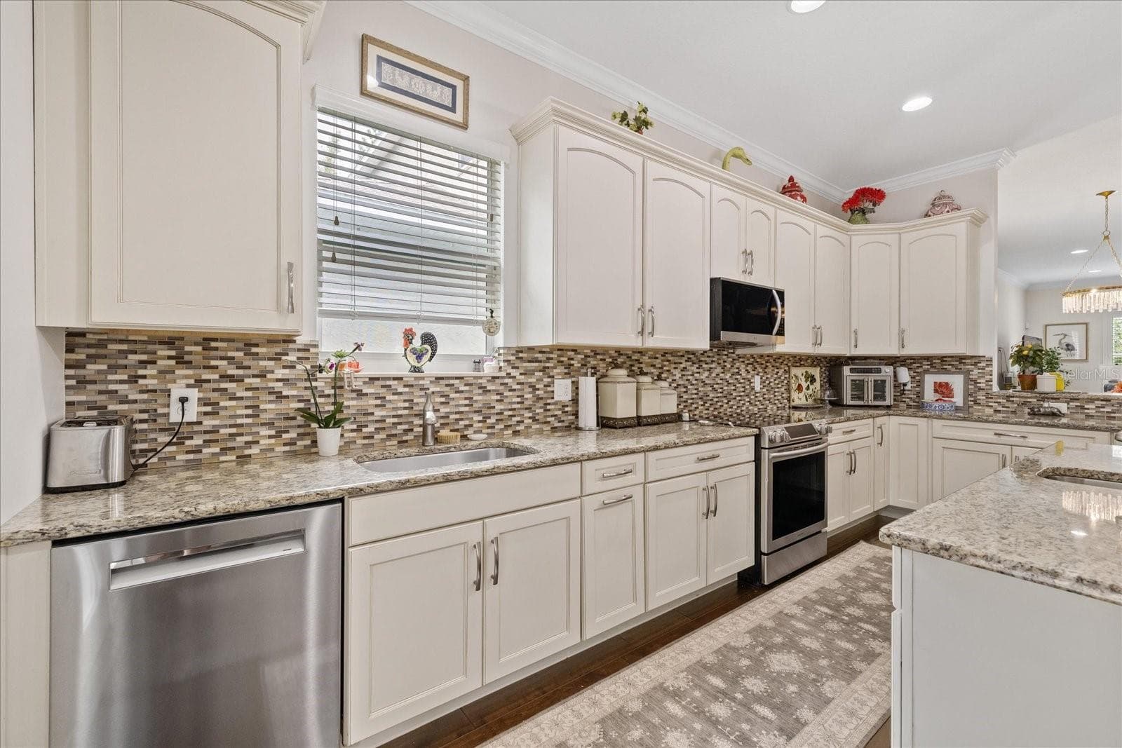 Kitchen - 2712 W GRAY ST, TAMPA