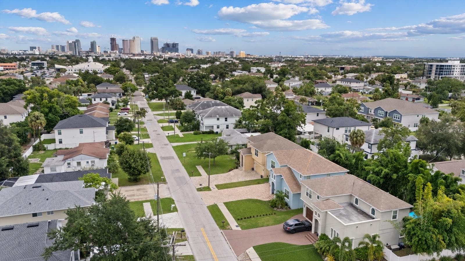 Downtown - 2712 W GRAY ST, TAMPA