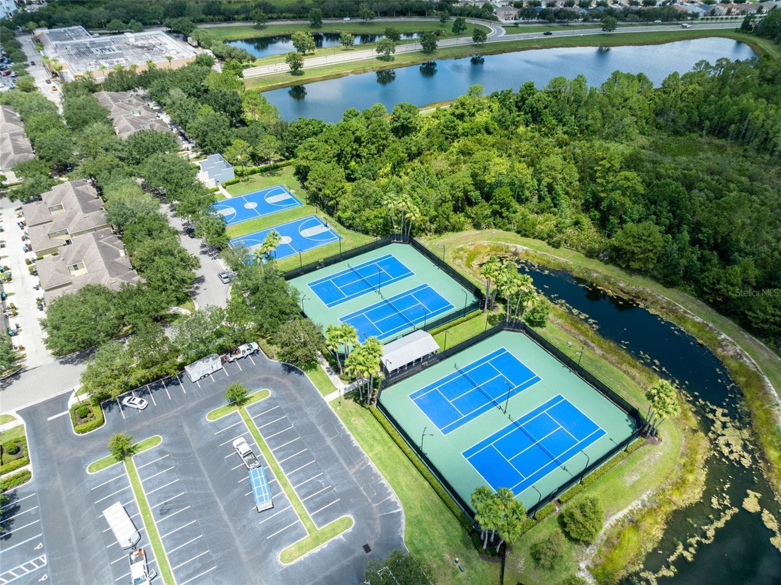 Don’t miss this opportunity to live in one of Avalon Park South’s most sought after communities! South Village offers a fabulous clubhouse, fitness center, resort style pool w/ waterfall, basketball, tennis, pickleball and racquetball courts, sand volleyball and playground. Avalon also features a splash pad, community pools, gated playground w/ bathrooms, jogging and biking trails, dog park and football, soccer and baseball fields. Zoned for top rated schools. Downtown Avalon provides shops, restaurants and professional services. Near Downtown Orlando, 528, 417 and 408, Waterford Lakes, UCF, Medical City, Lake Nona, Florida’s beaches and major attractions. Basic cable and internet included in HOA dues via Spectrum. - 14585 CHEEVER ST, ORLANDO