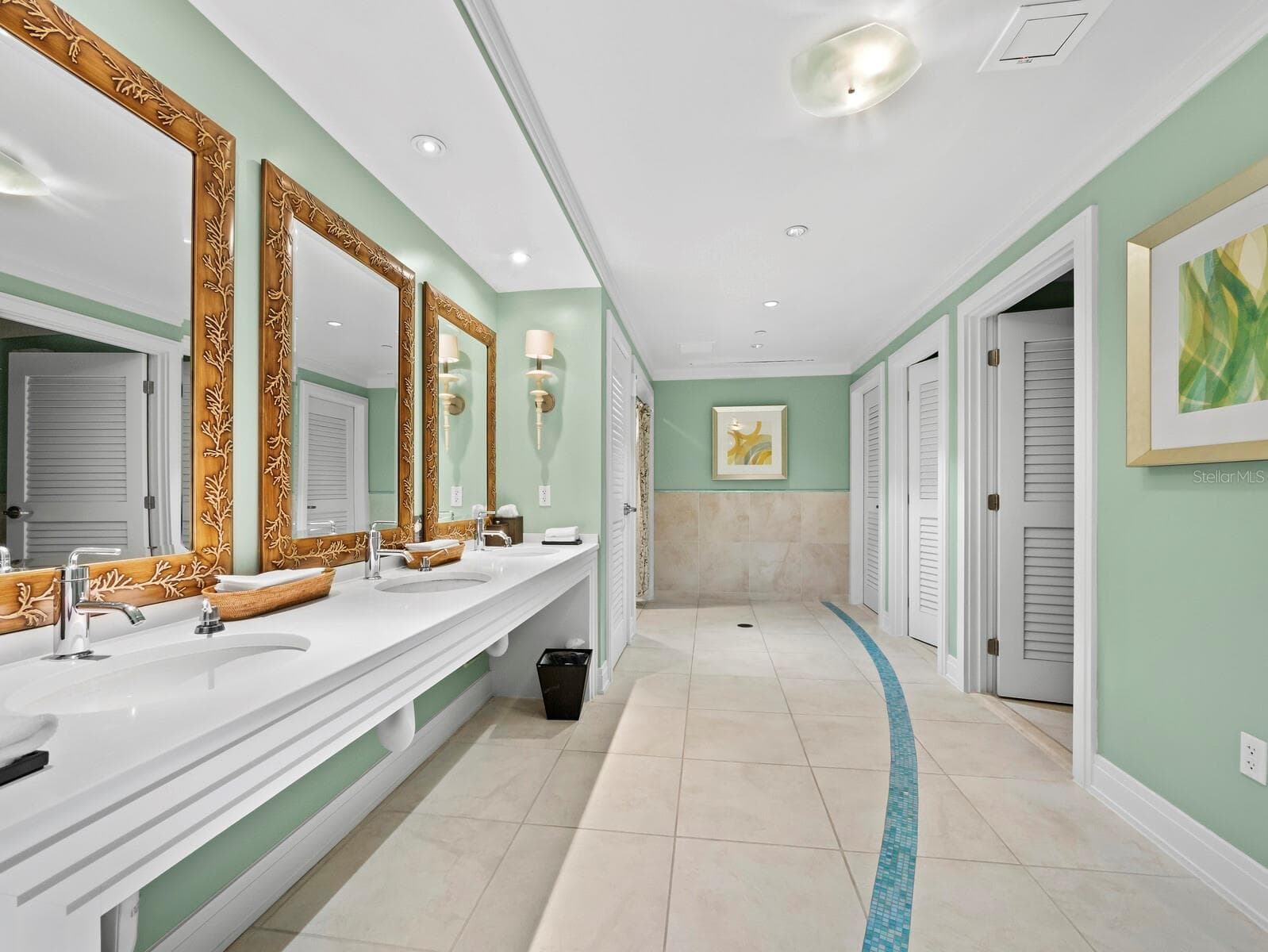 Condo - Hotel at 915 SEASIDE DR #310, SARASOTA, photo 53 of 88