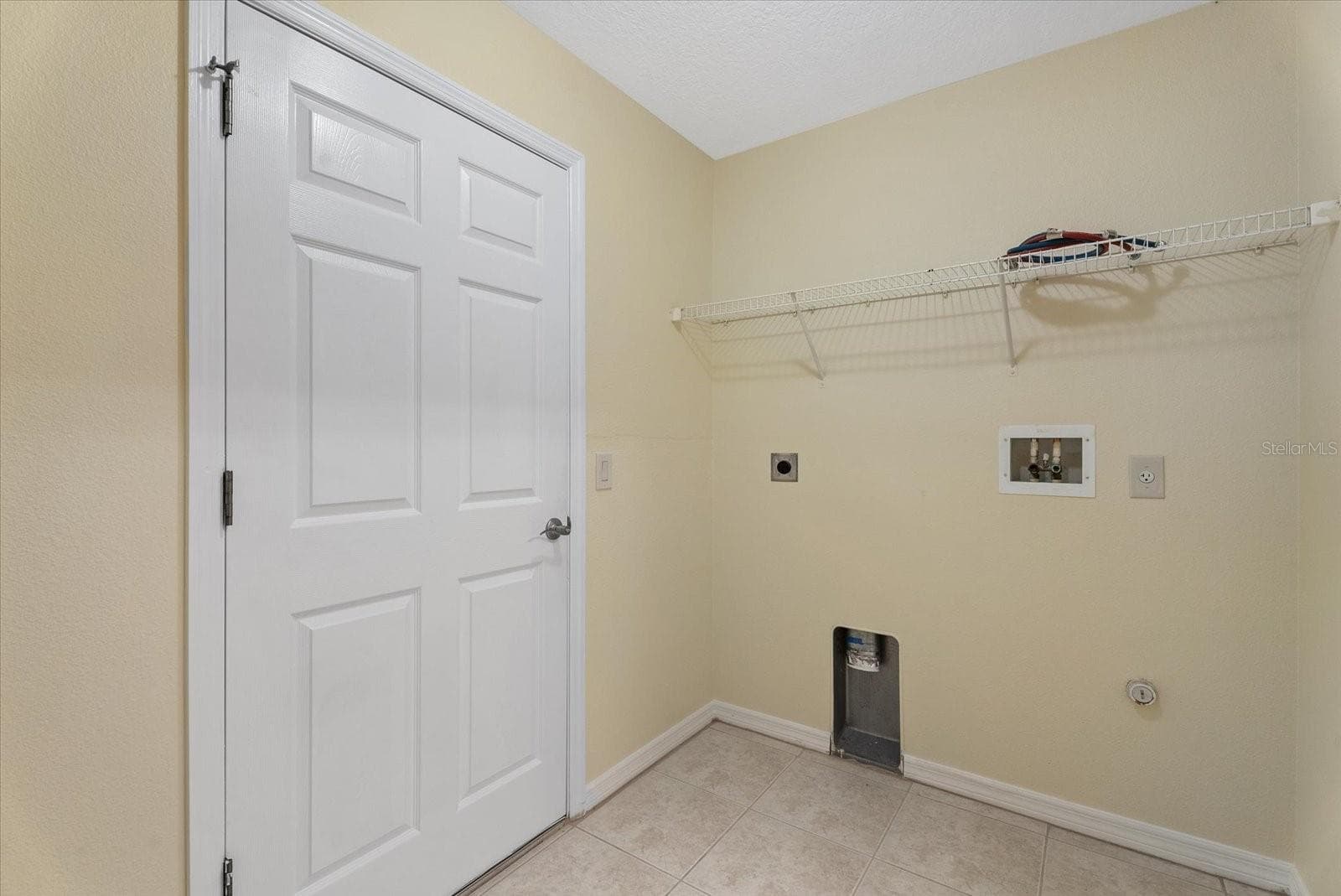 Single Family Residence at 3664 MADAGASCAR AVE, NORTH PORT, photo 20 of 26