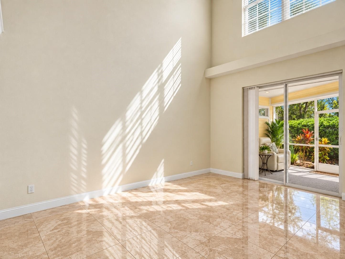 Condominium at 6315 ROSEFINCH CT #104, LAKEWOOD RANCH, photo 12 of 27