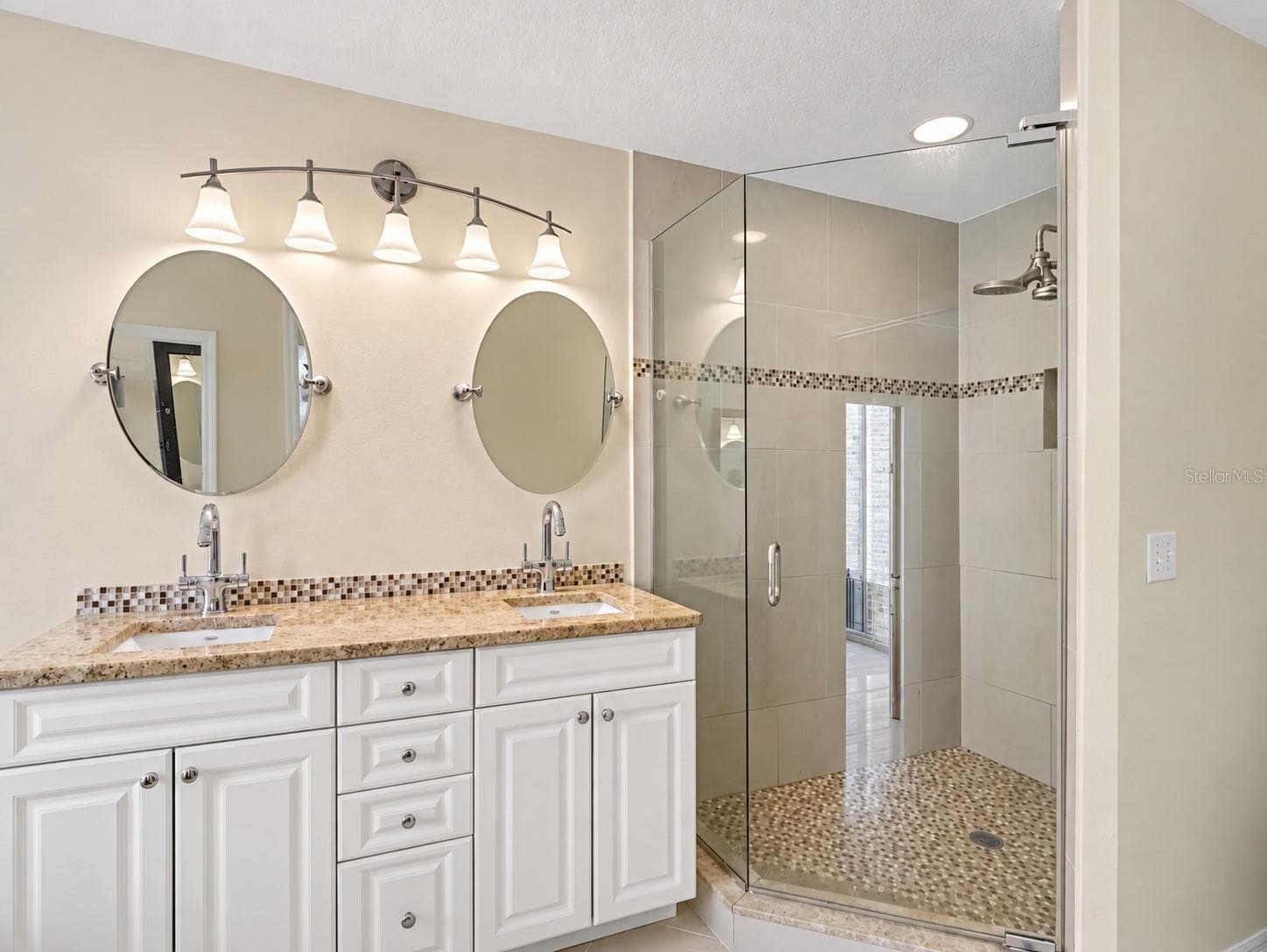 Condominium at 6315 ROSEFINCH CT #104, LAKEWOOD RANCH, photo 19 of 27
