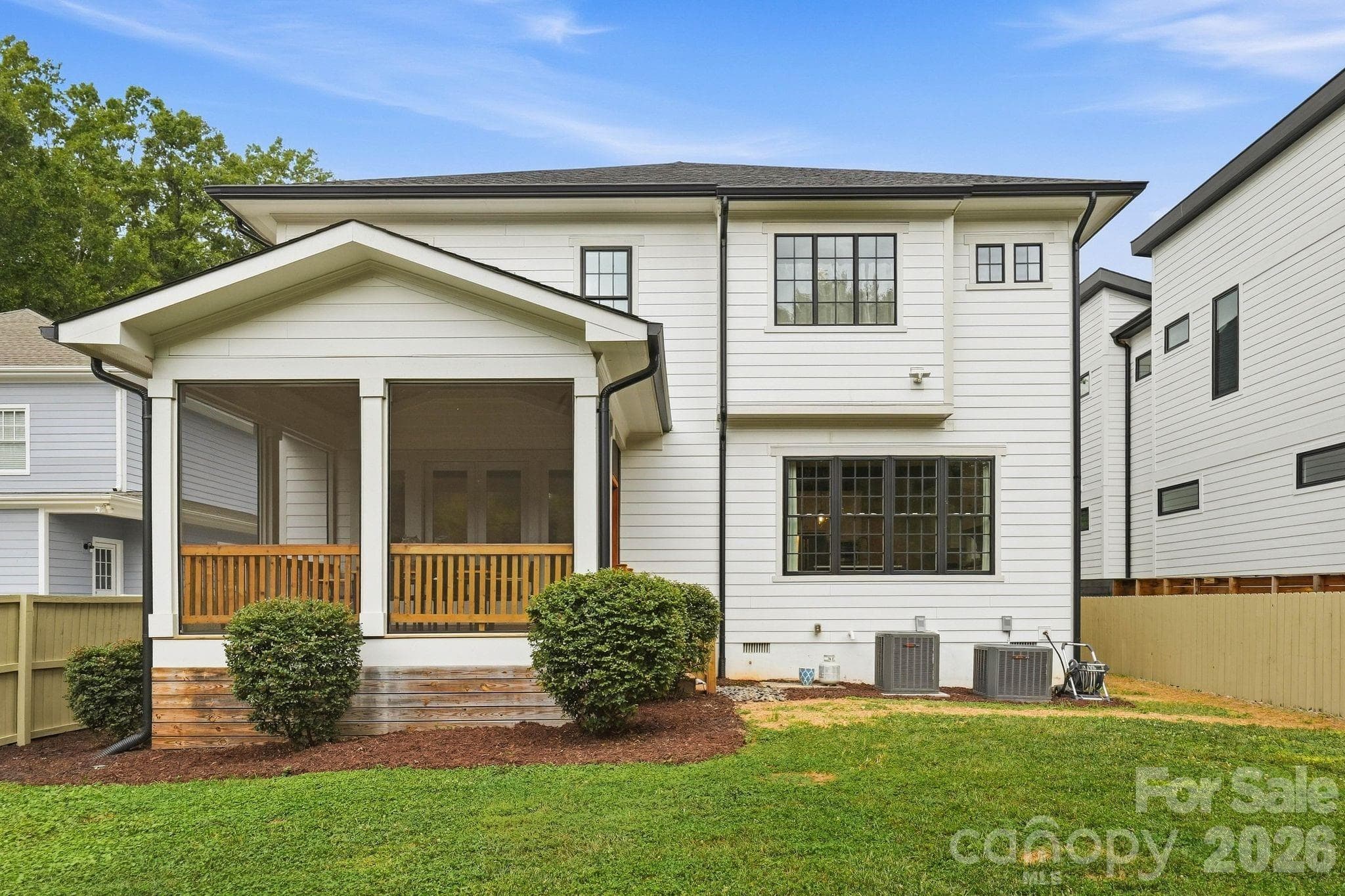 Single Family Residence at 2818 Florida Avenue, Charlotte, photo 37 of 43