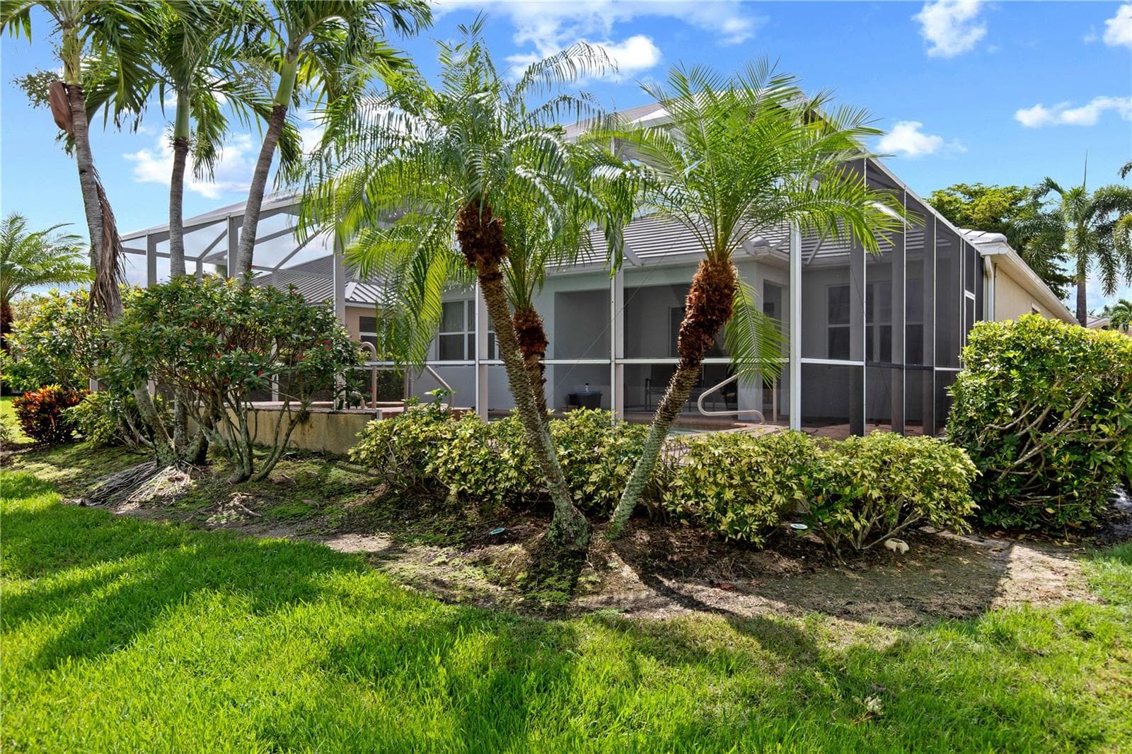 Single Family Residence at 2617 BRIGHTSIDE CT, CAPE CORAL, photo 46 of 58