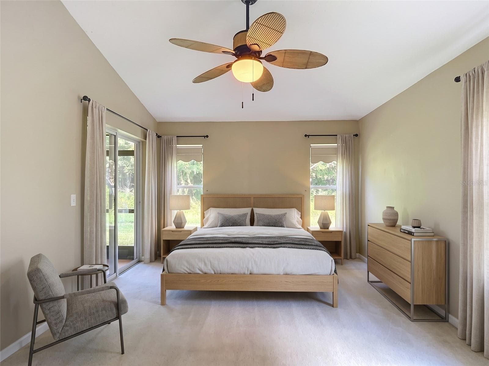 Virtual Staged Owner suite - 18453 CYPRESS BAY PKWY, LAND O LAKES