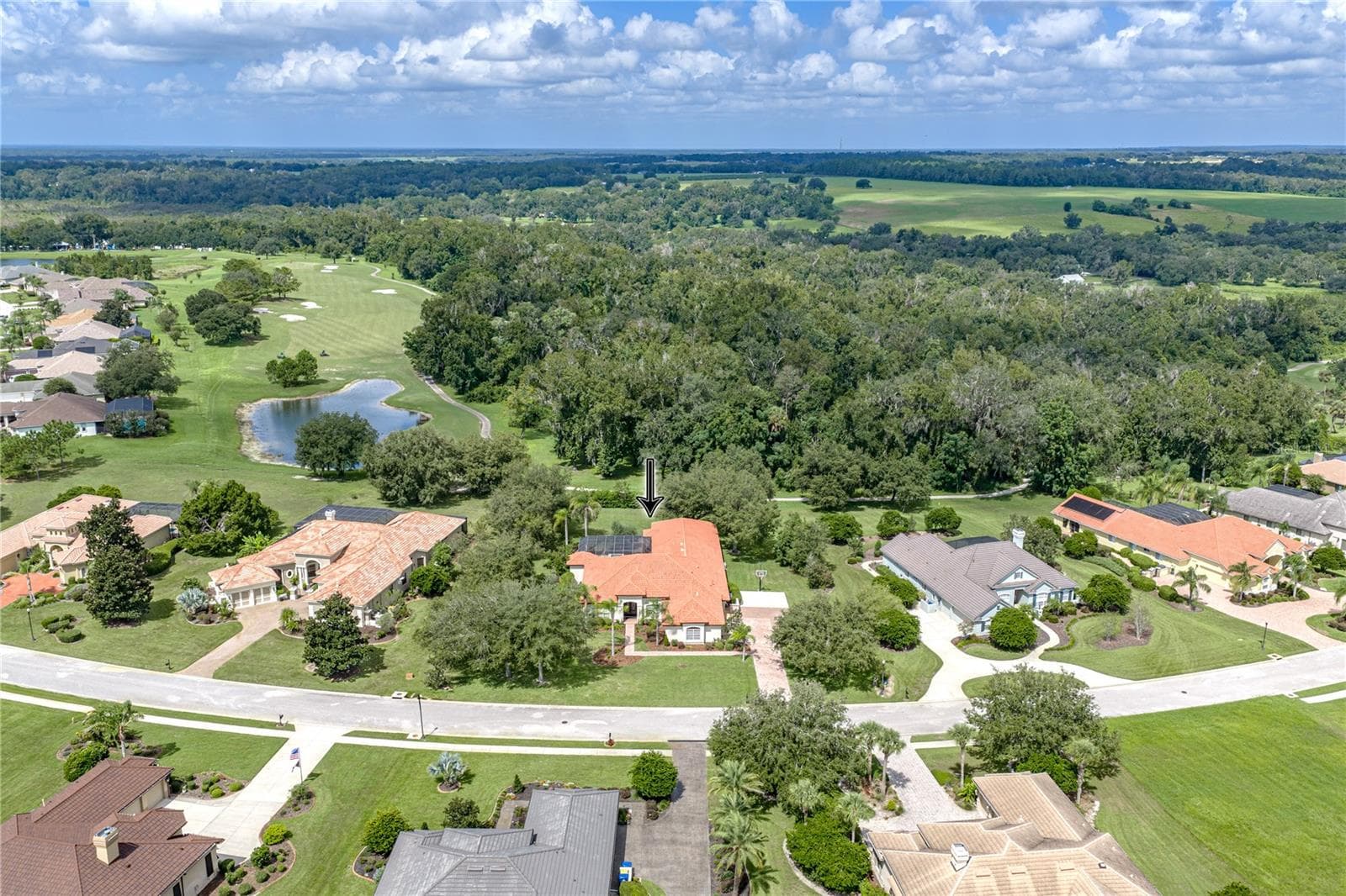 Single Family Residence at 13353 CARNOUSTIE CIR, DADE CITY, photo 2 of 93