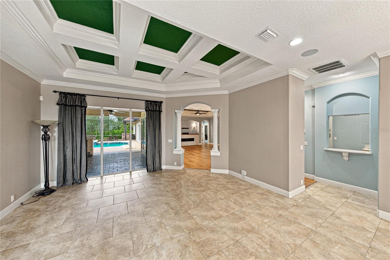 Single Family Residence at 13353 CARNOUSTIE CIR, DADE CITY, photo 12 of 93