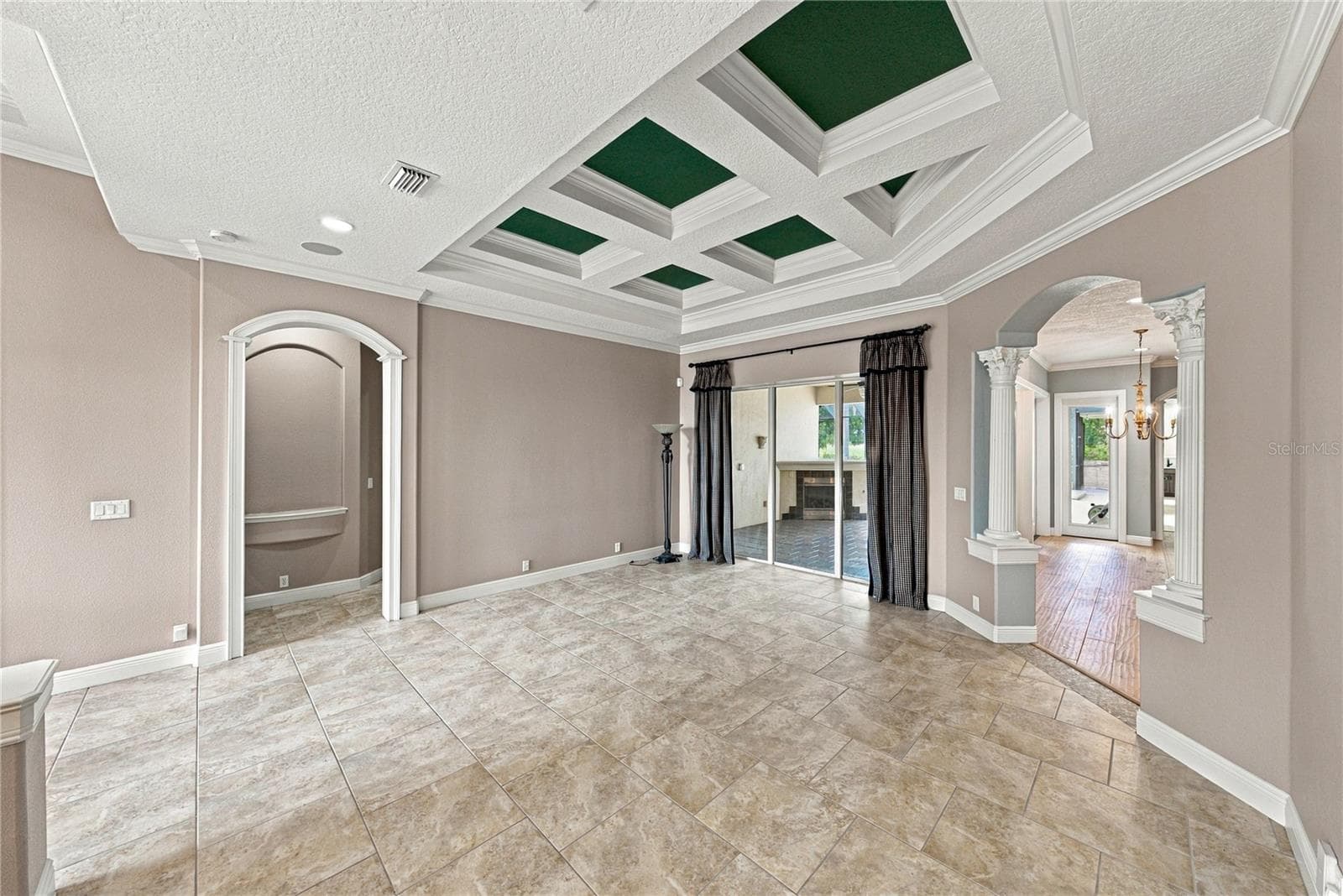 Single Family Residence at 13353 CARNOUSTIE CIR, DADE CITY, photo 16 of 93