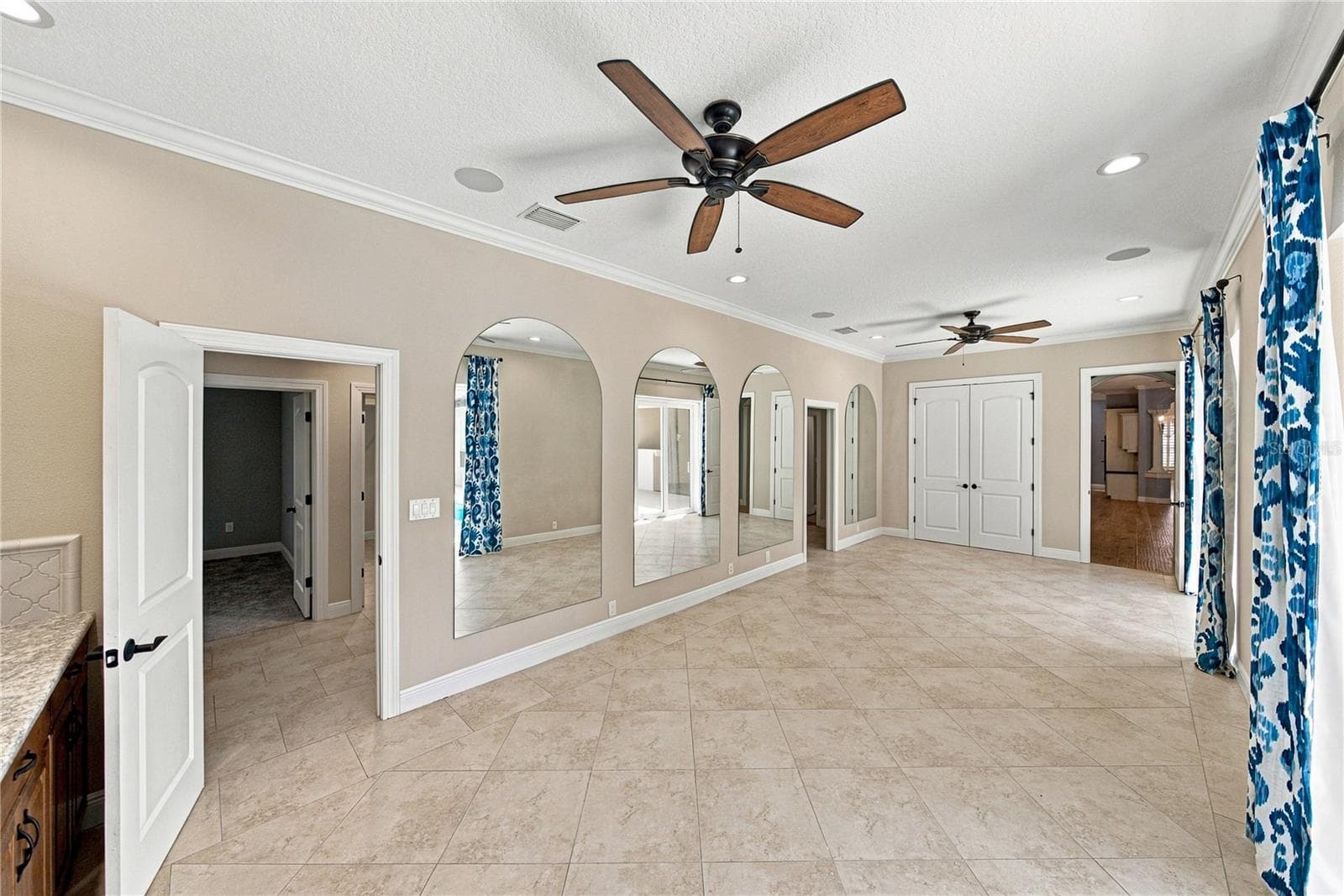 Single Family Residence at 13353 CARNOUSTIE CIR, DADE CITY, photo 36 of 93