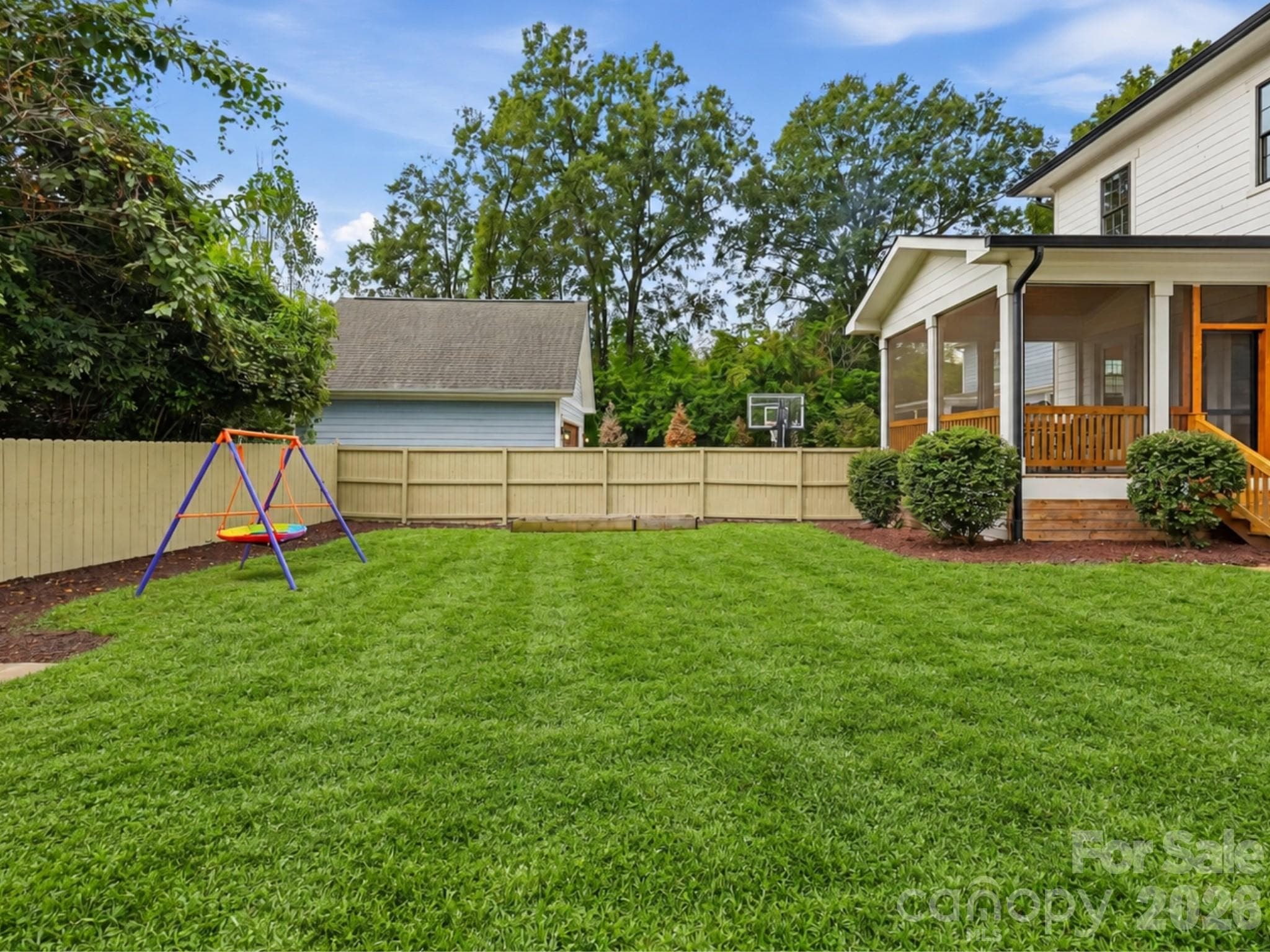 Single Family Residence at 2818 Florida Avenue, Charlotte, photo 40 of 43