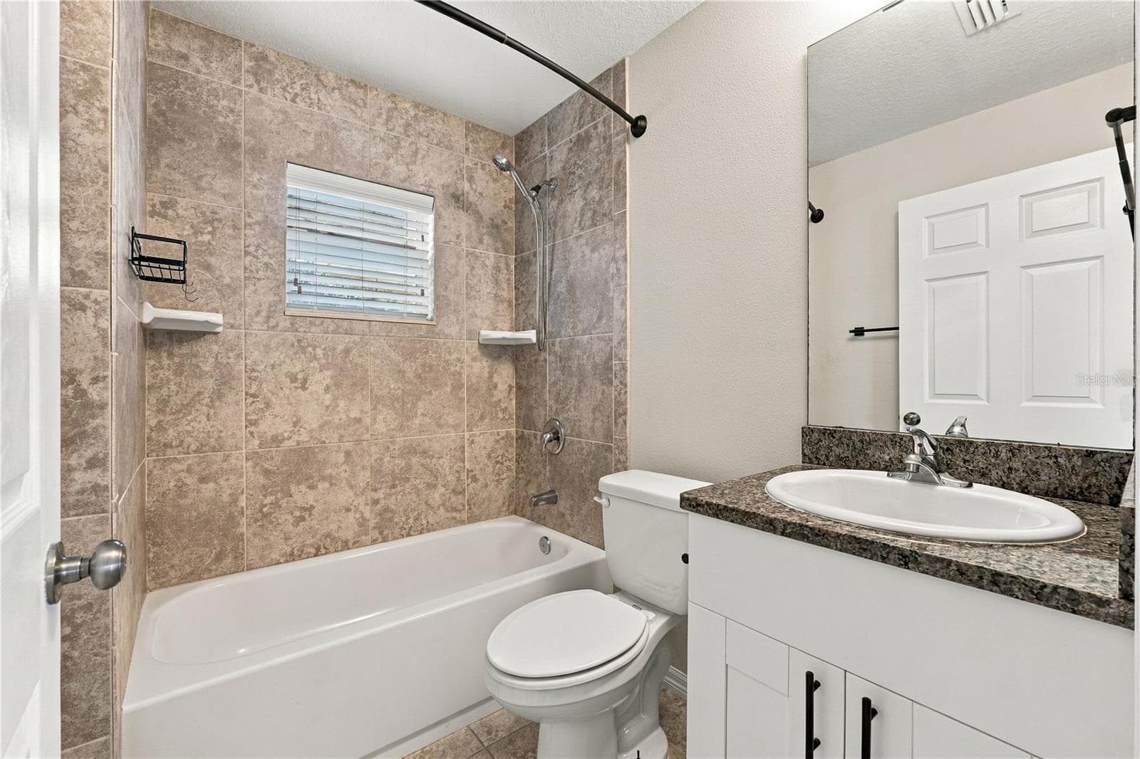 Single Family Residence at 1324 AUBURN ST, LAKELAND, photo 24 of 33